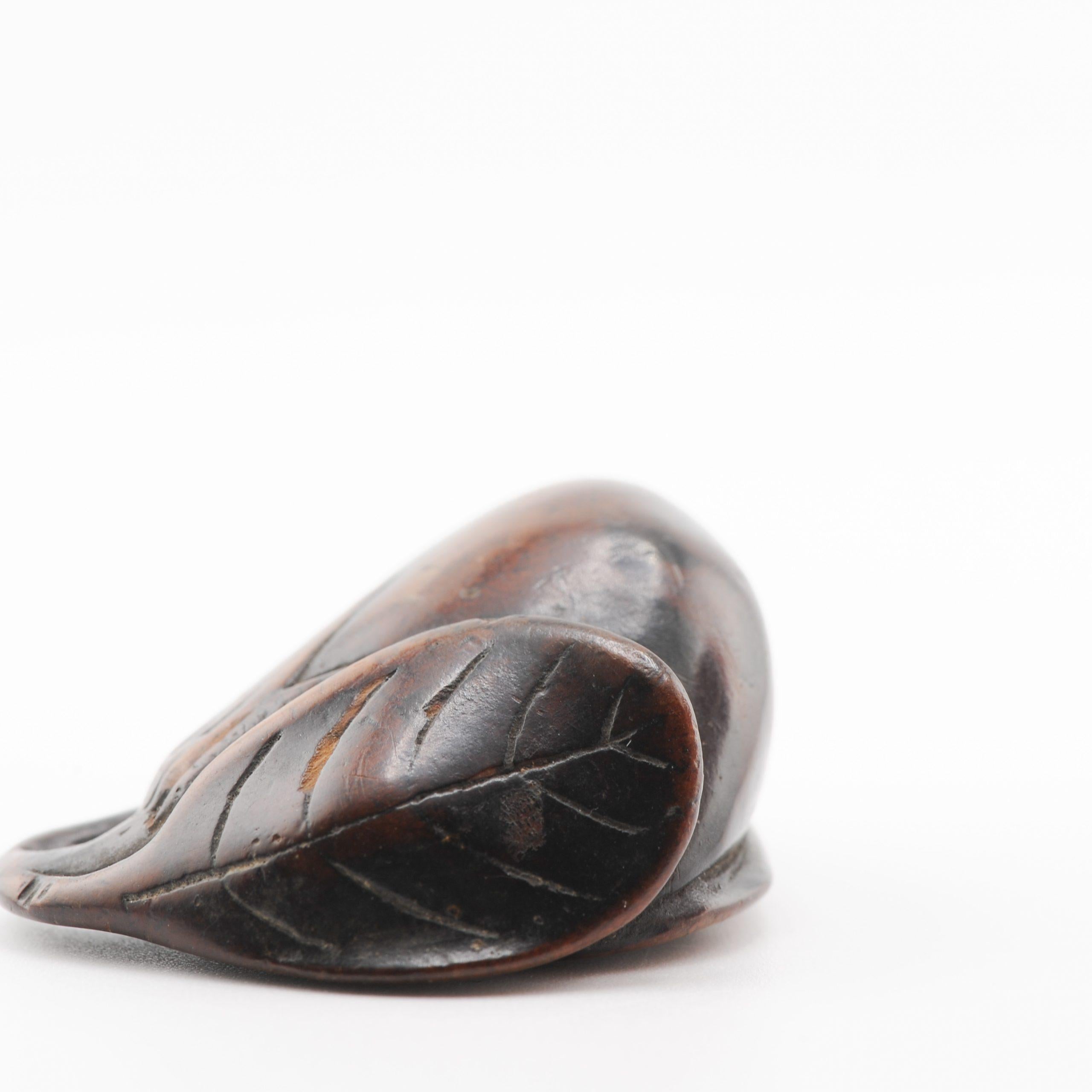 Old Wooden Netsuke 19/20th C Japanese Japan Fruit Meiji Period For Sale 3