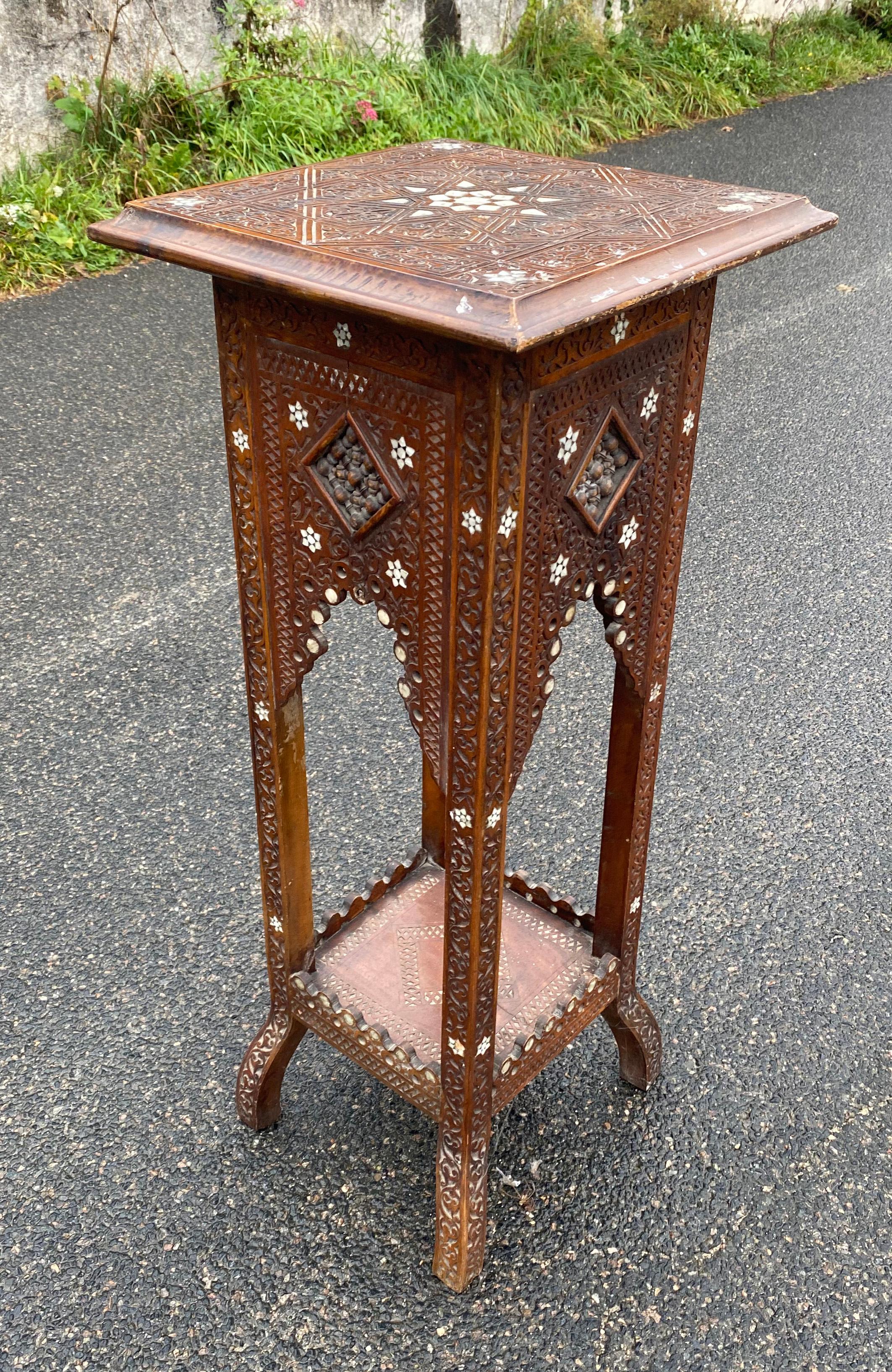 Old wooden pedestal with bone and mother-of-pearl incrustation, oriental work  For Sale 4