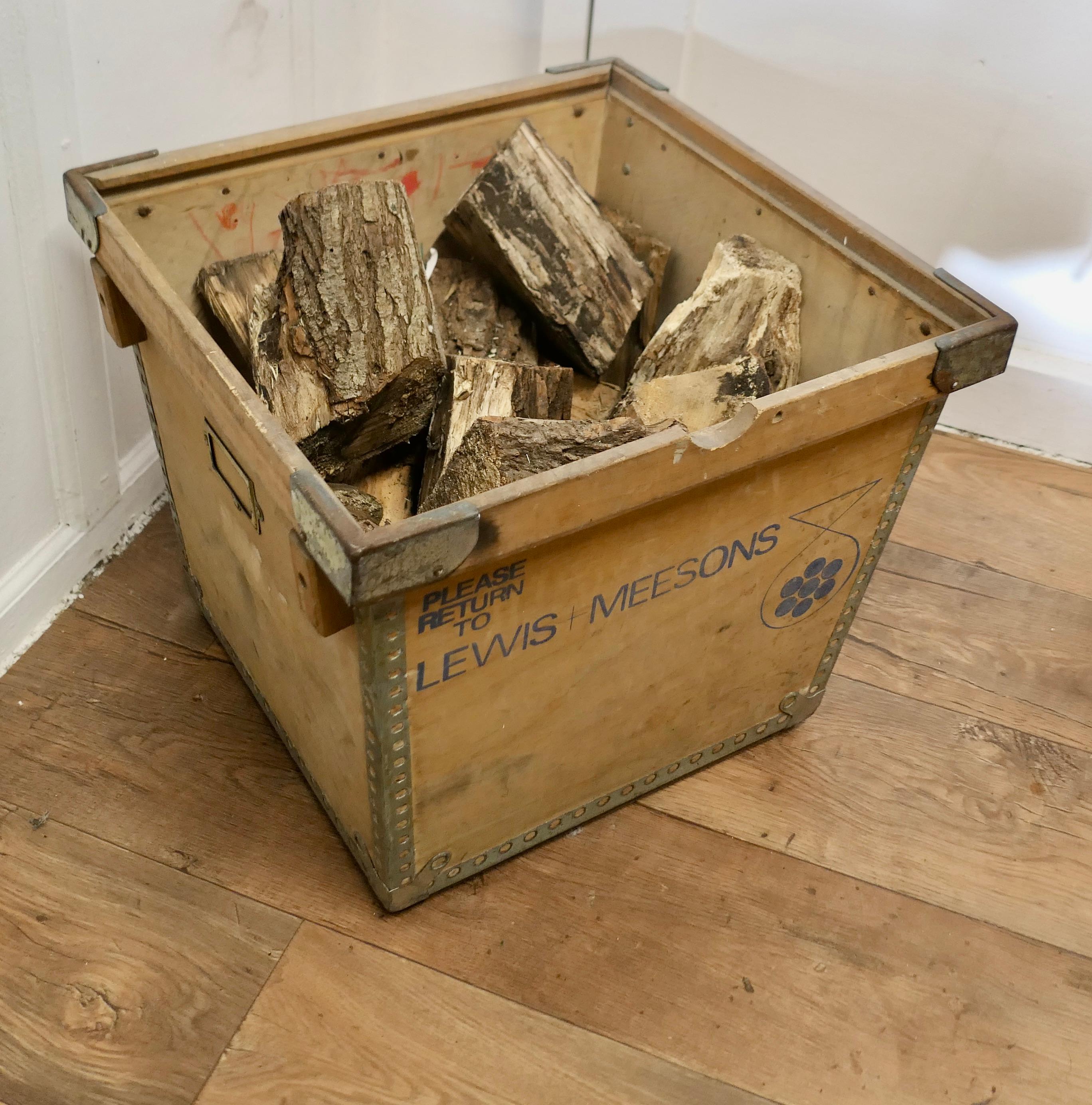 wooden log box