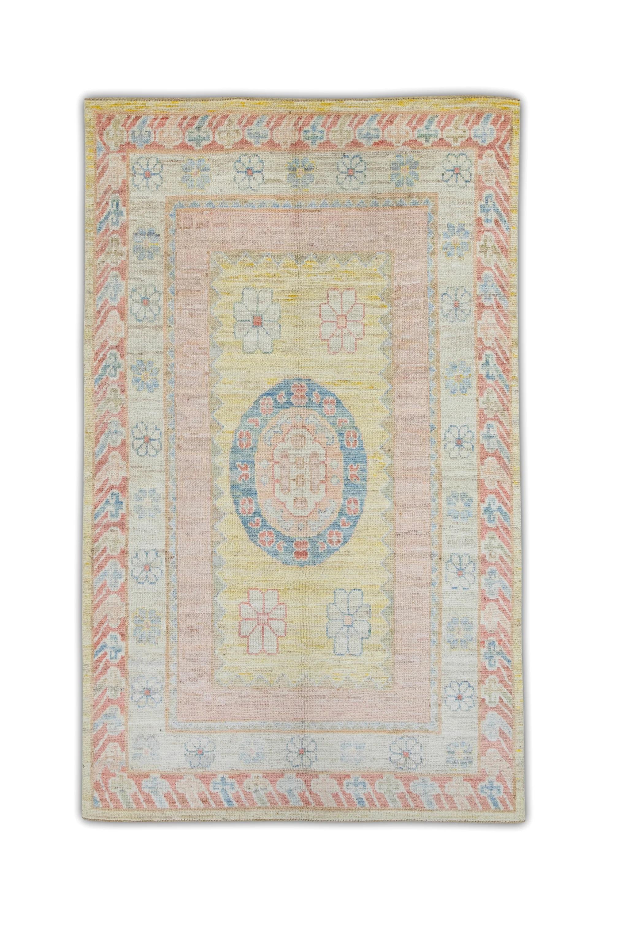 Multicolor Old Wool Turkish Oushak Rug Handwoven from Reclaimed Vintage Wool For Sale 2