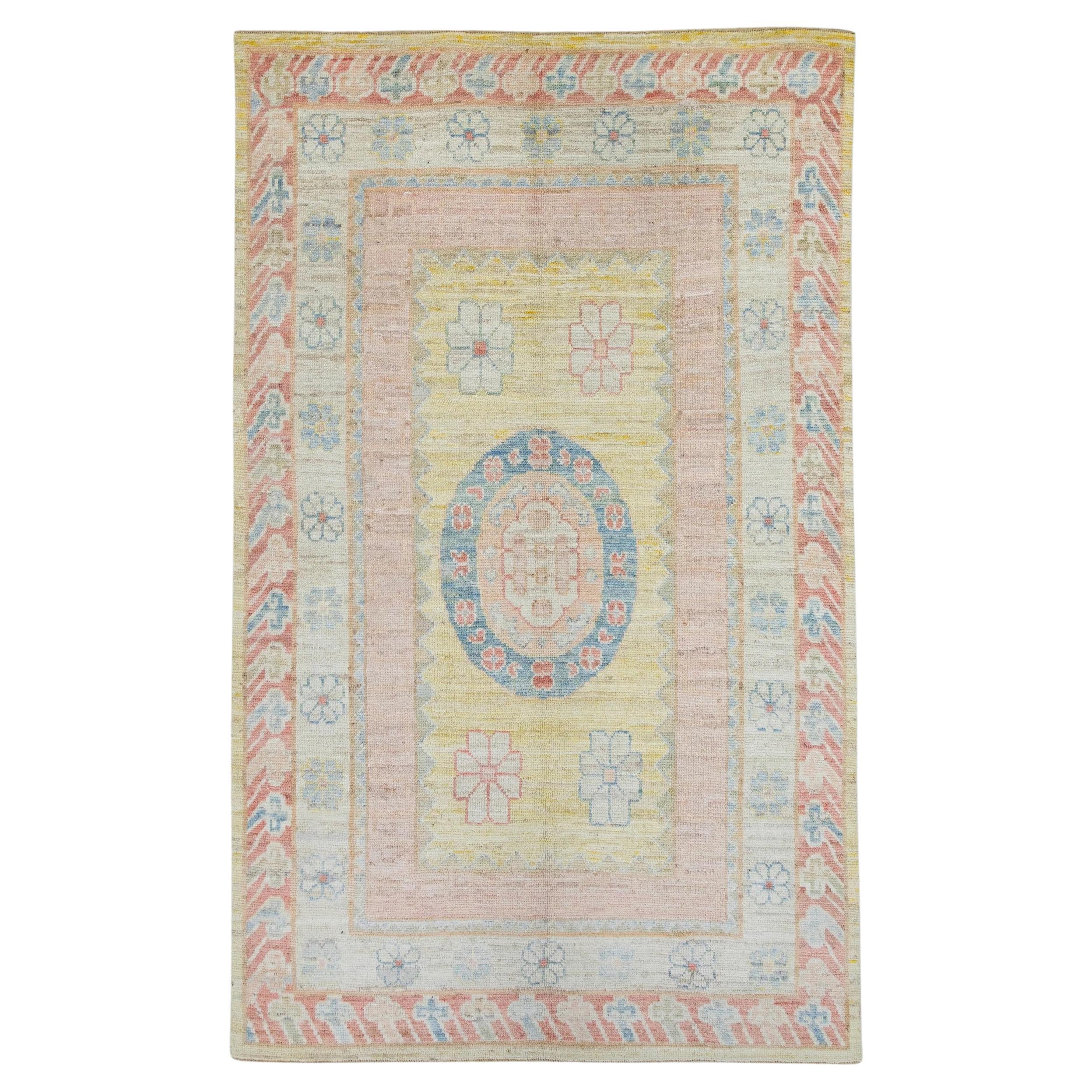 Tapis turc Oushak multicolore en laine ancienne tissé à la main à partir de laine récupérée en vente