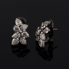 Oldcut Pears Cluster Earring in 18 Karat Blackened Gold