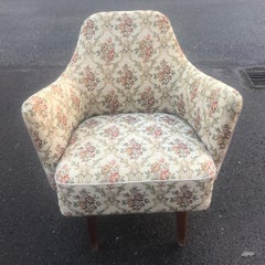 Old Fashioned Danish Vintage Chair in Great Condition, 1960s