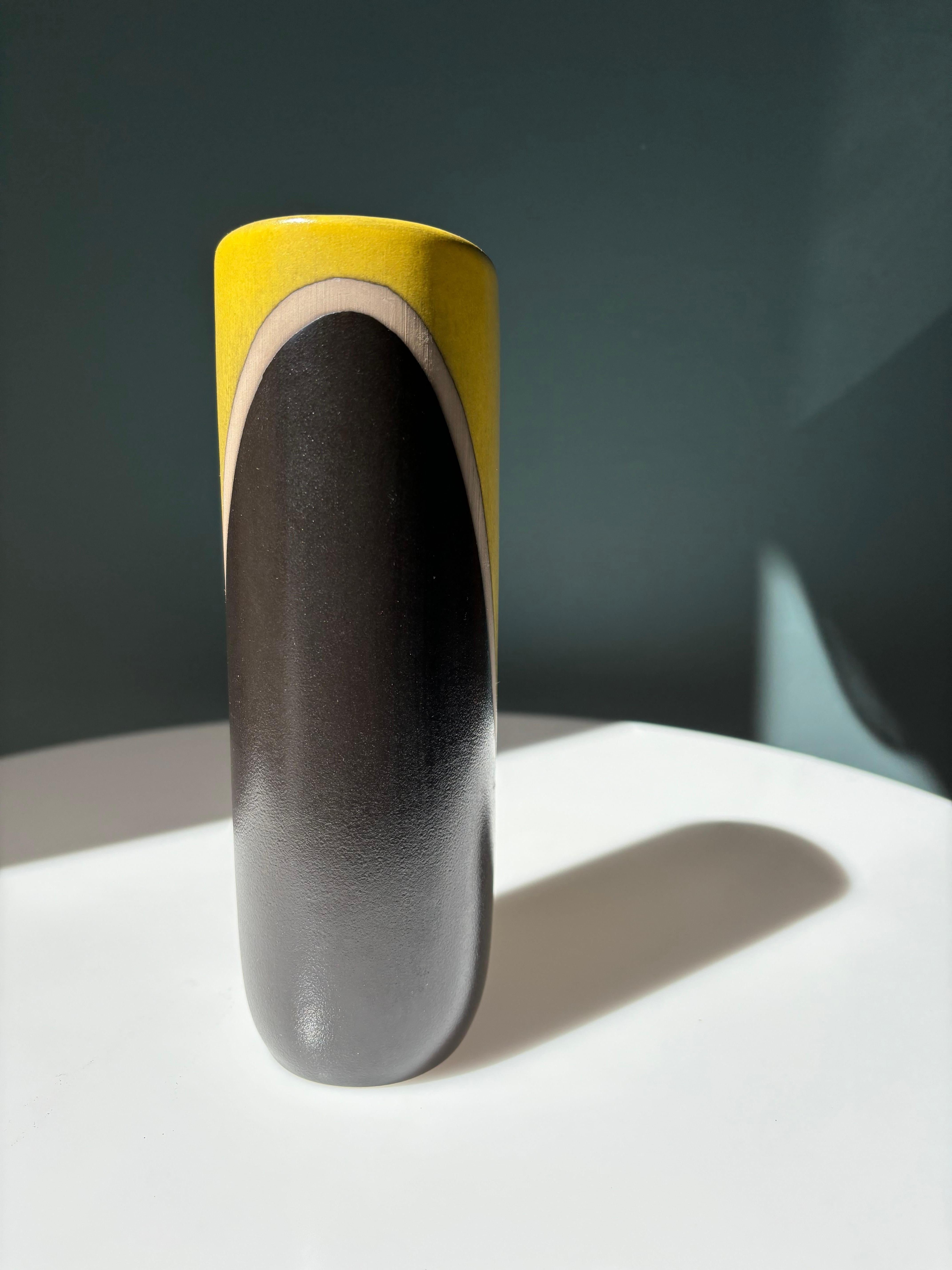 Swedish Oldfors Ekeby 1950s Graphic Modernist Vase For Sale