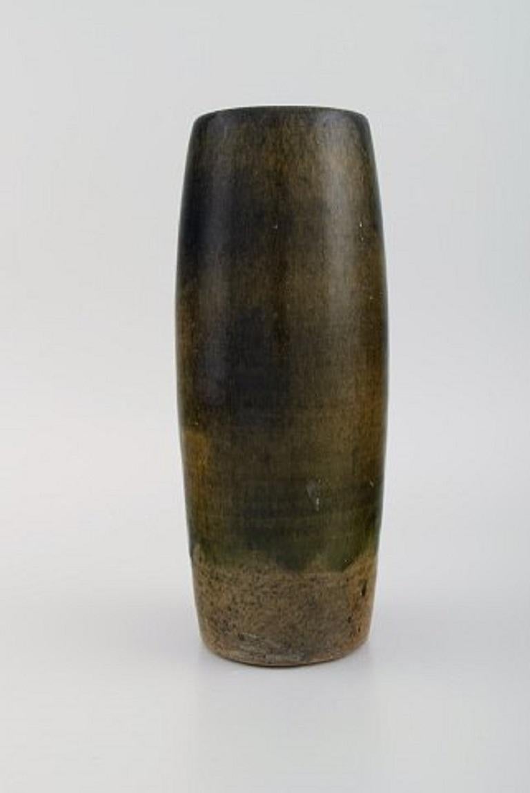 Scandinavian Modern Ole Bjørn Krüger (1922-2007). Unique vase in glazed stoneware. 1960s/70's