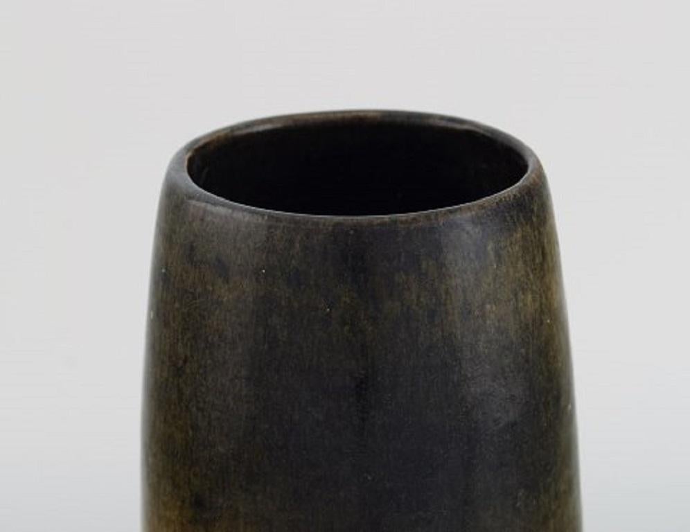 Danish Ole Bjørn Krüger (1922-2007). Unique vase in glazed stoneware. 1960s/70's