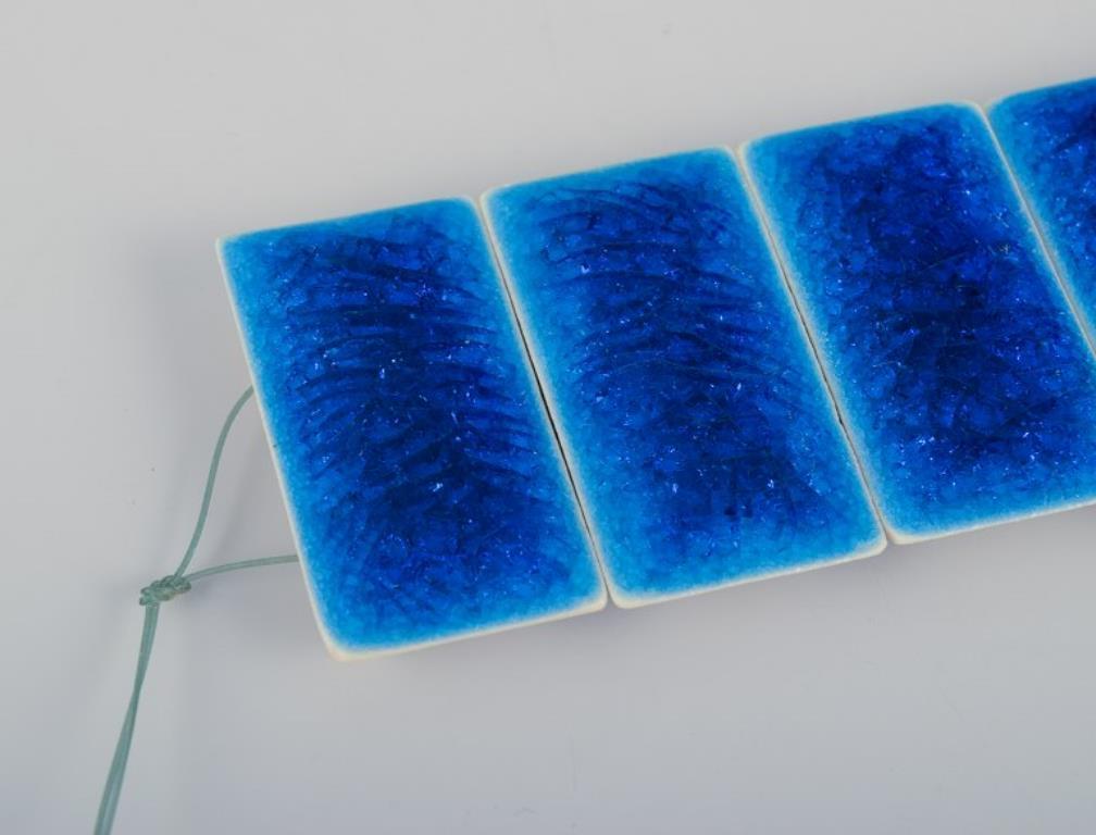 Ole Bjørn Krüger. Unique stoneware bracelet in blue shades. en Excelente estado para la venta en bronshoj, DK