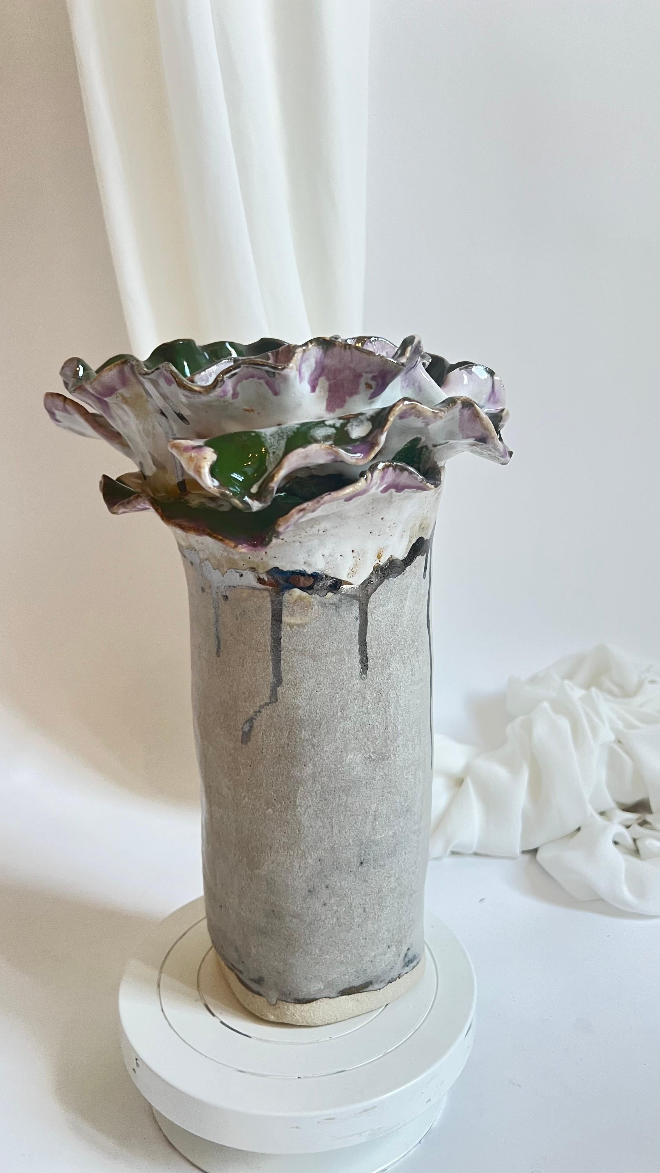Vaso unico in gres della Collectional Greene & Greene di Hania Jneid in vendita 5