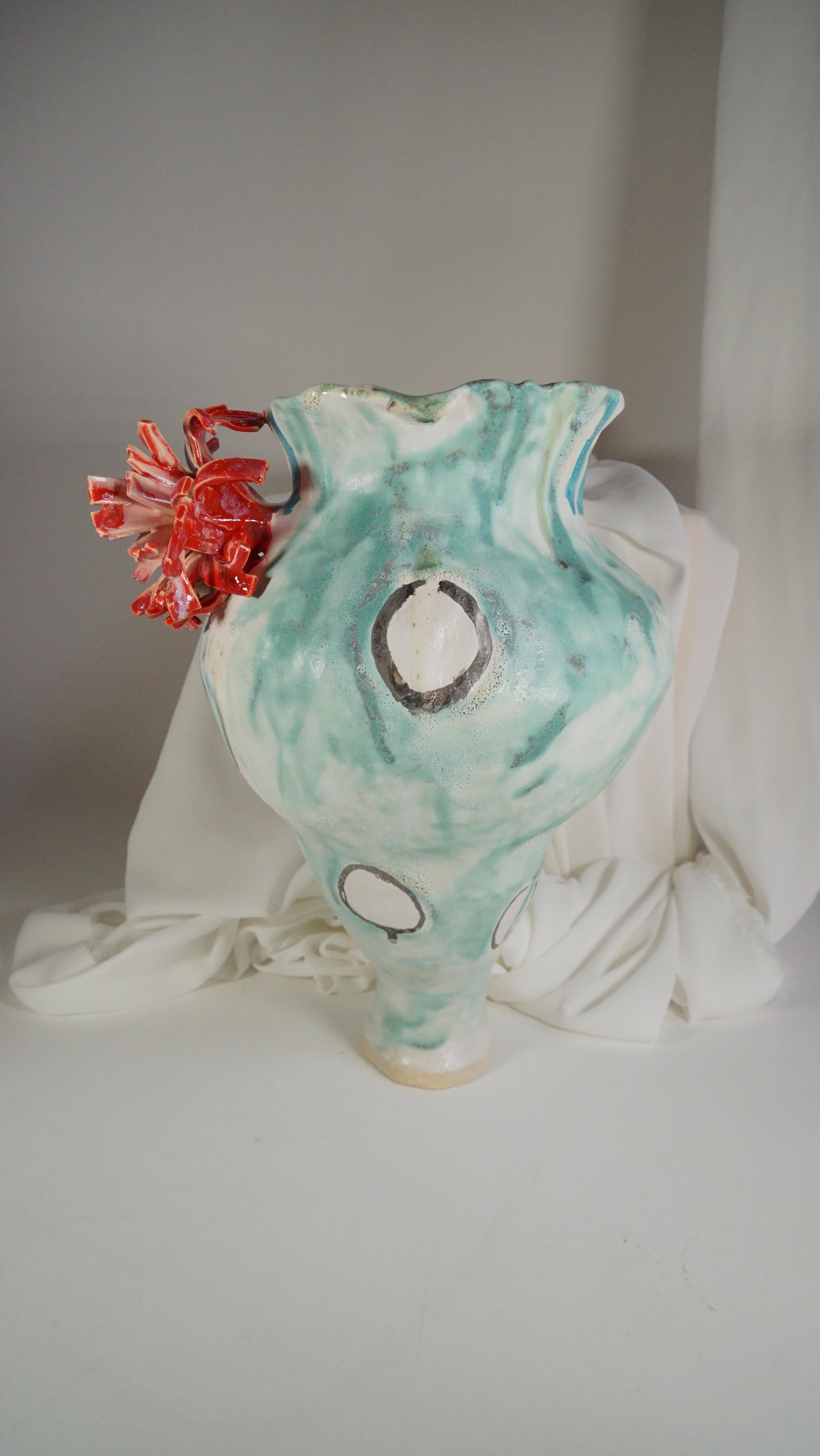 Green and White Stoneware Spain Inspired Vessel by Hania Jneid In New Condition For Sale In BARCELONA, ES