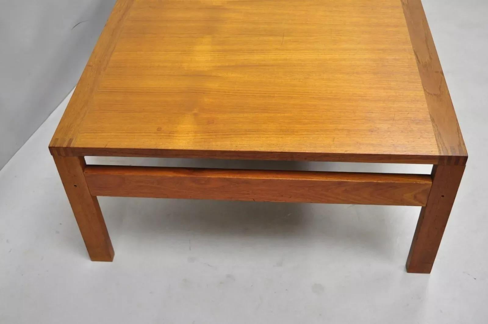 Table basse danoise Ole Gjerlov-Knudsen & Torben Lind Moduline France & Son Bon état - En vente à Philadelphia, PA