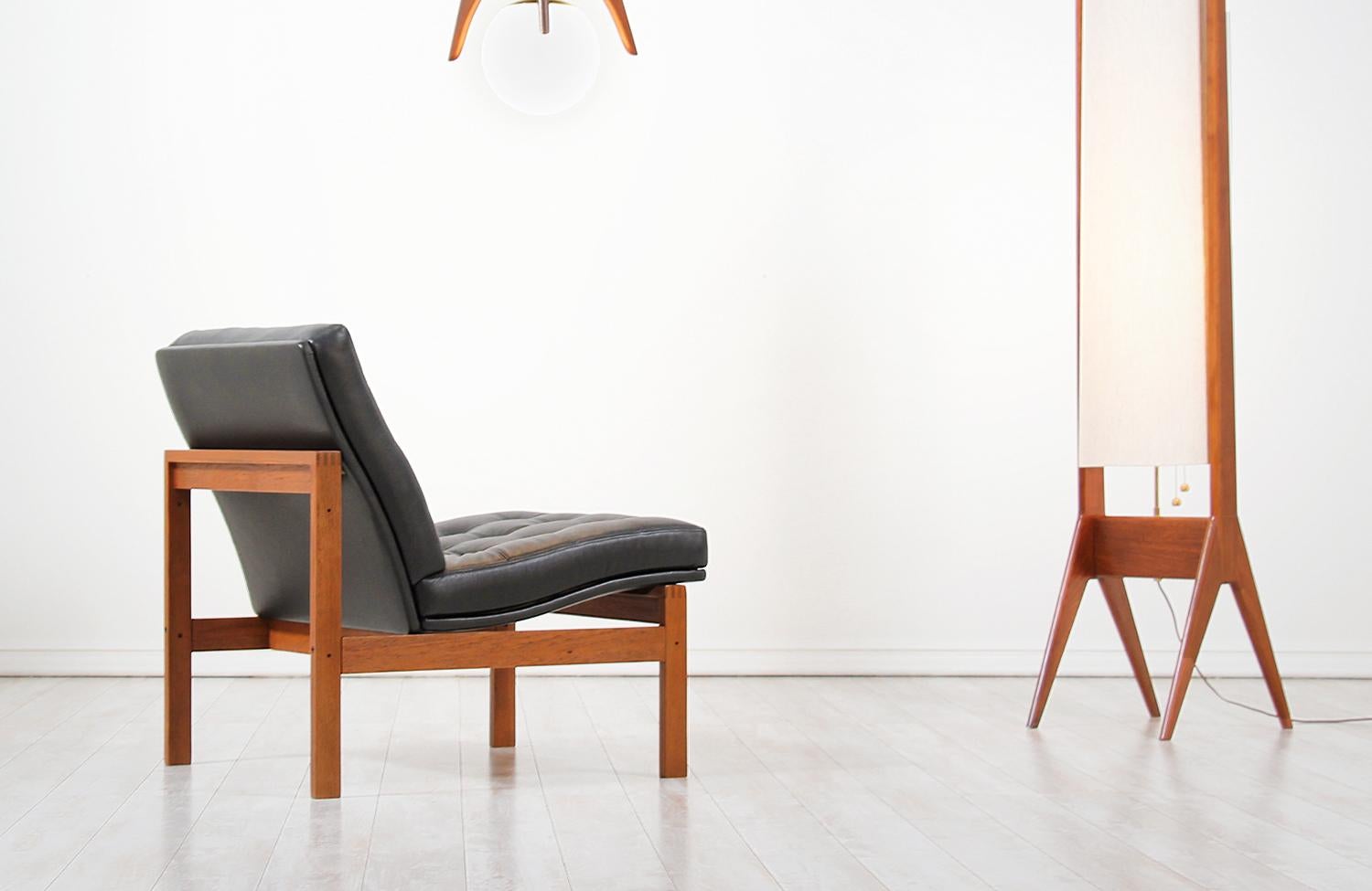 Ole Gjerløv-Knudsen and Torben Lind `Moduline` Leather Lounge Chair for France In Excellent Condition In Los Angeles, CA