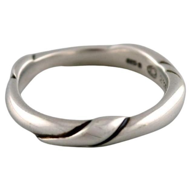 Ole Kortzau pour Georg Jensen. Bague en argent sterling. La fin du XXe siècle en vente