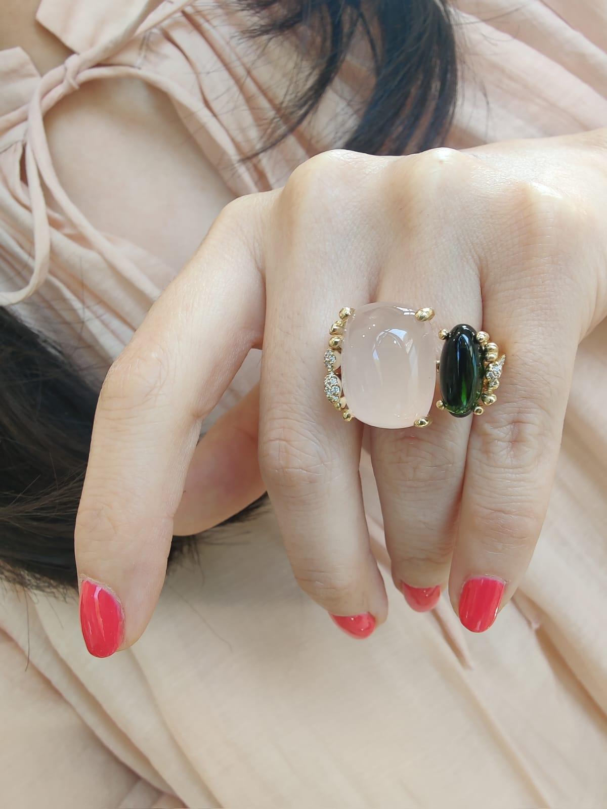 Cabochon Ole Lynggaard Anello Boho con quarzo rosa e tormalina verde in vendita