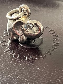 Ole Lynggaard diamond pendant 18k