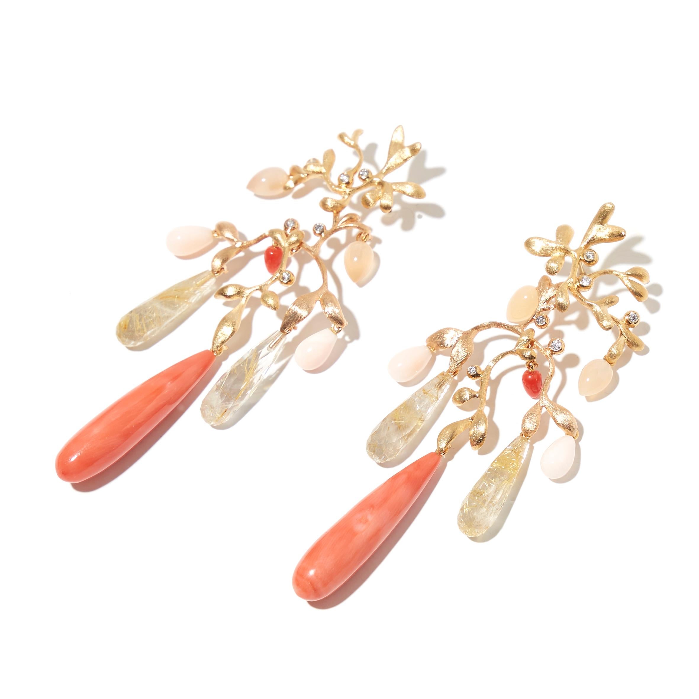Contemporary Ole Lynggaard chandelier earrings with coral Limited edition For Sale