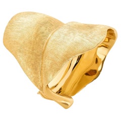 OLE LYNGGAARD Leaf Ring