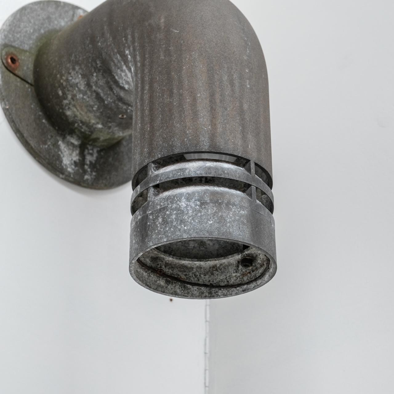 Metallo Coppia di applique in metallo galvanizzato 'Pipeline' di Ole Pless Jørgensen in vendita