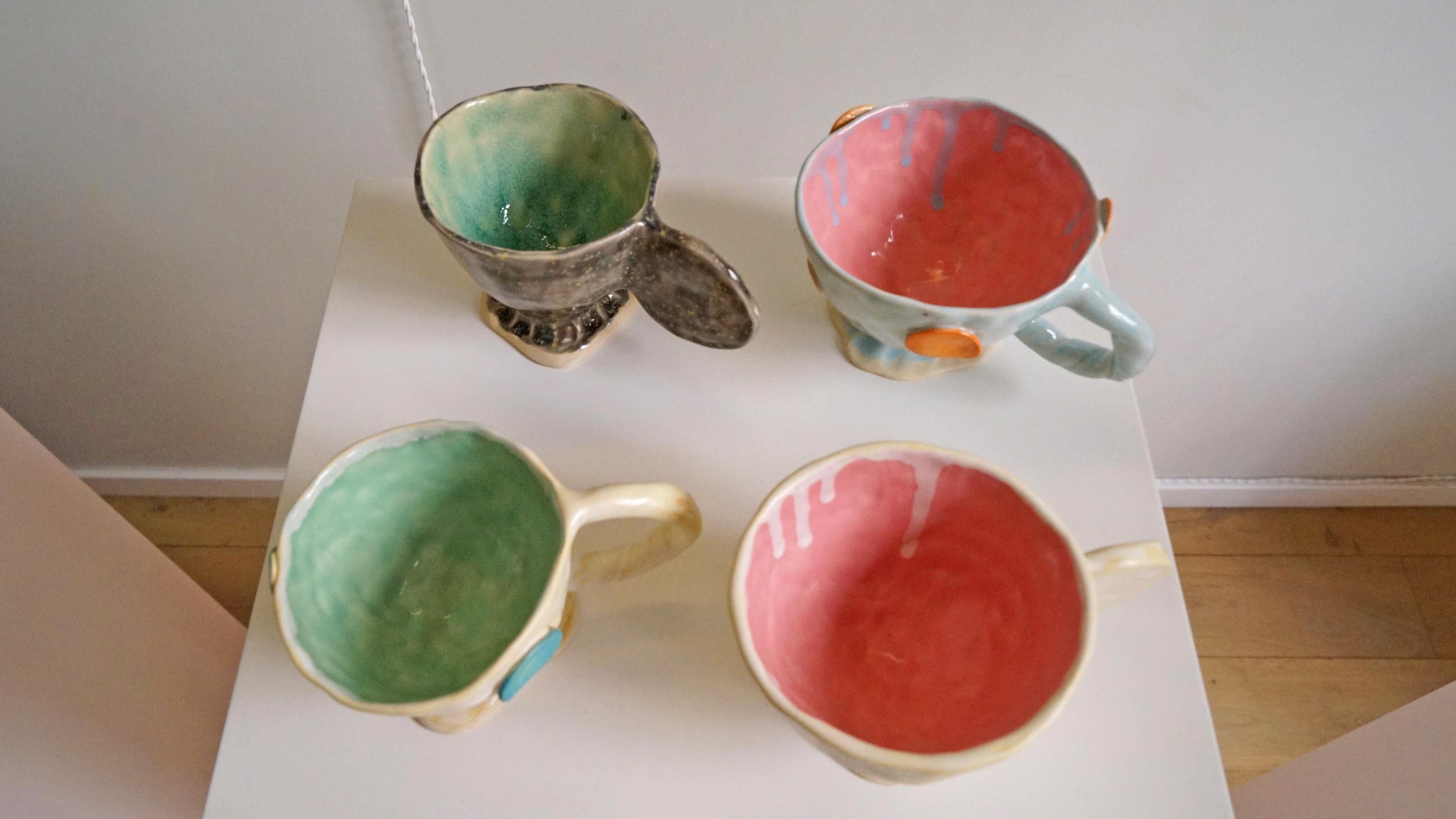 XXI secolo e contemporaneo Tazze da tè uniche e colorate in gres in vendita