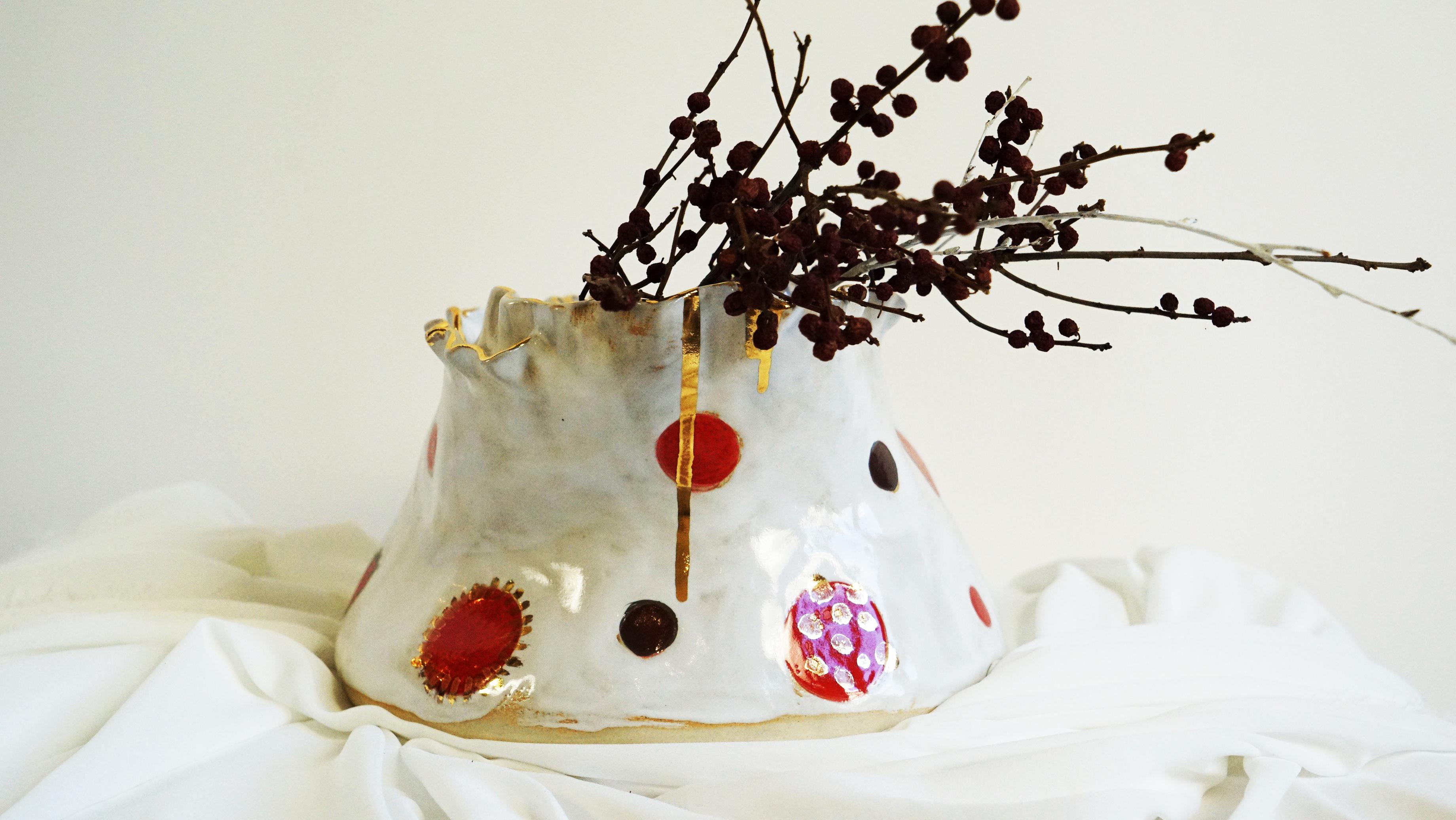 Olé Vase No 13 by artist - designer Hania Jneid For Sale 1