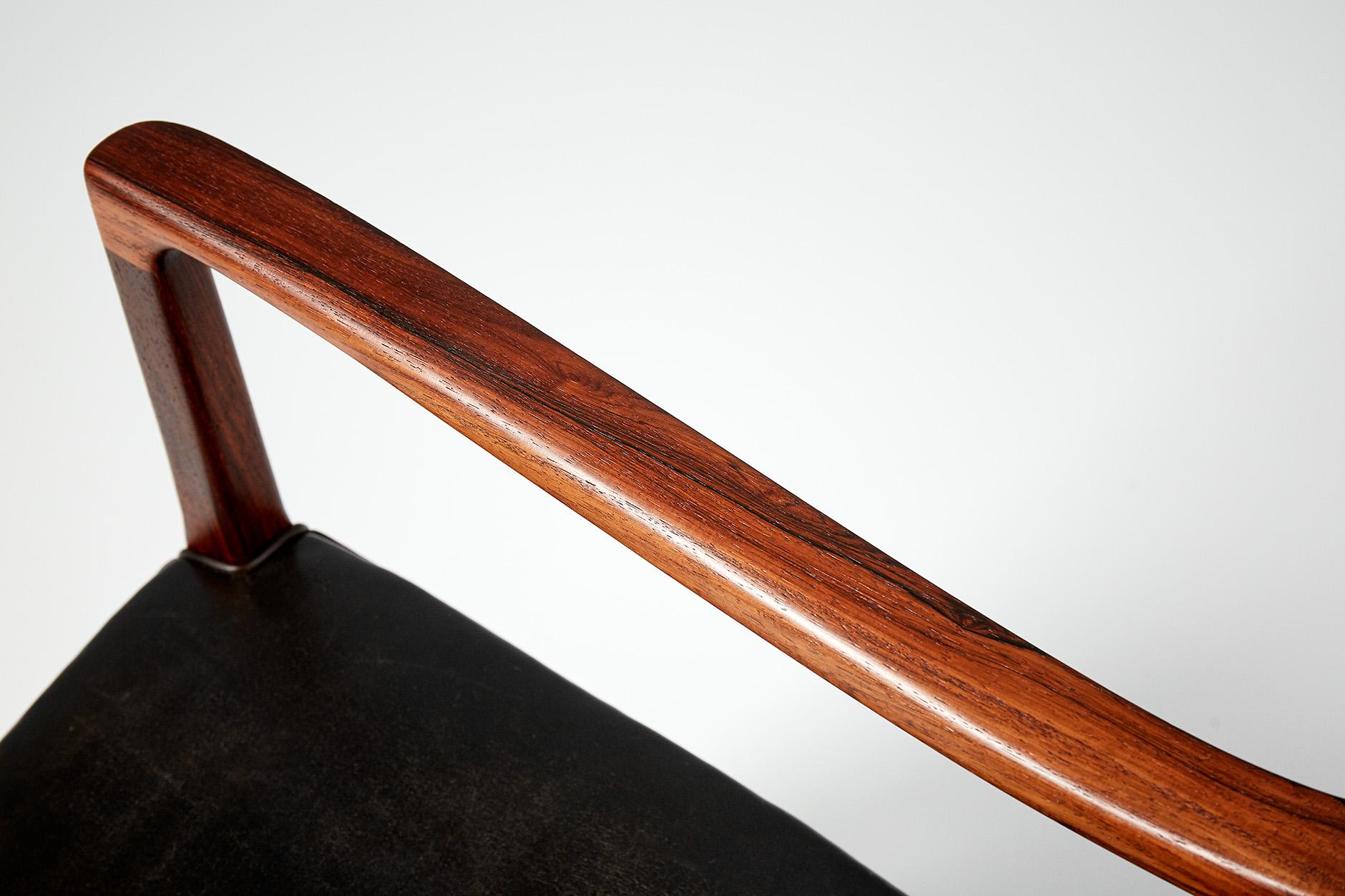 Ole Wanscher 1954 Rosewood Armchair For Sale 2