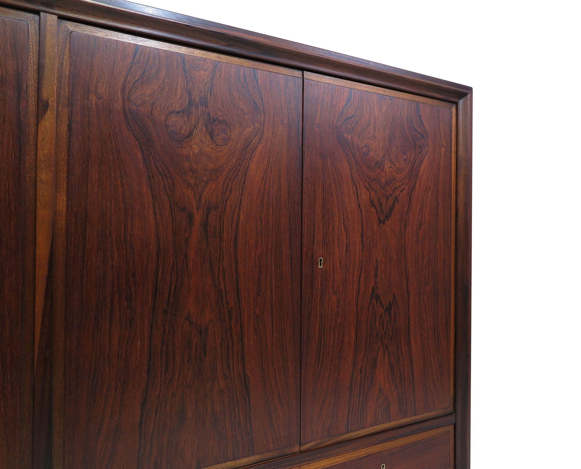 Ole Wanscher Brazilian Rosewood Sideboard In Excellent Condition For Sale In Oakland, CA