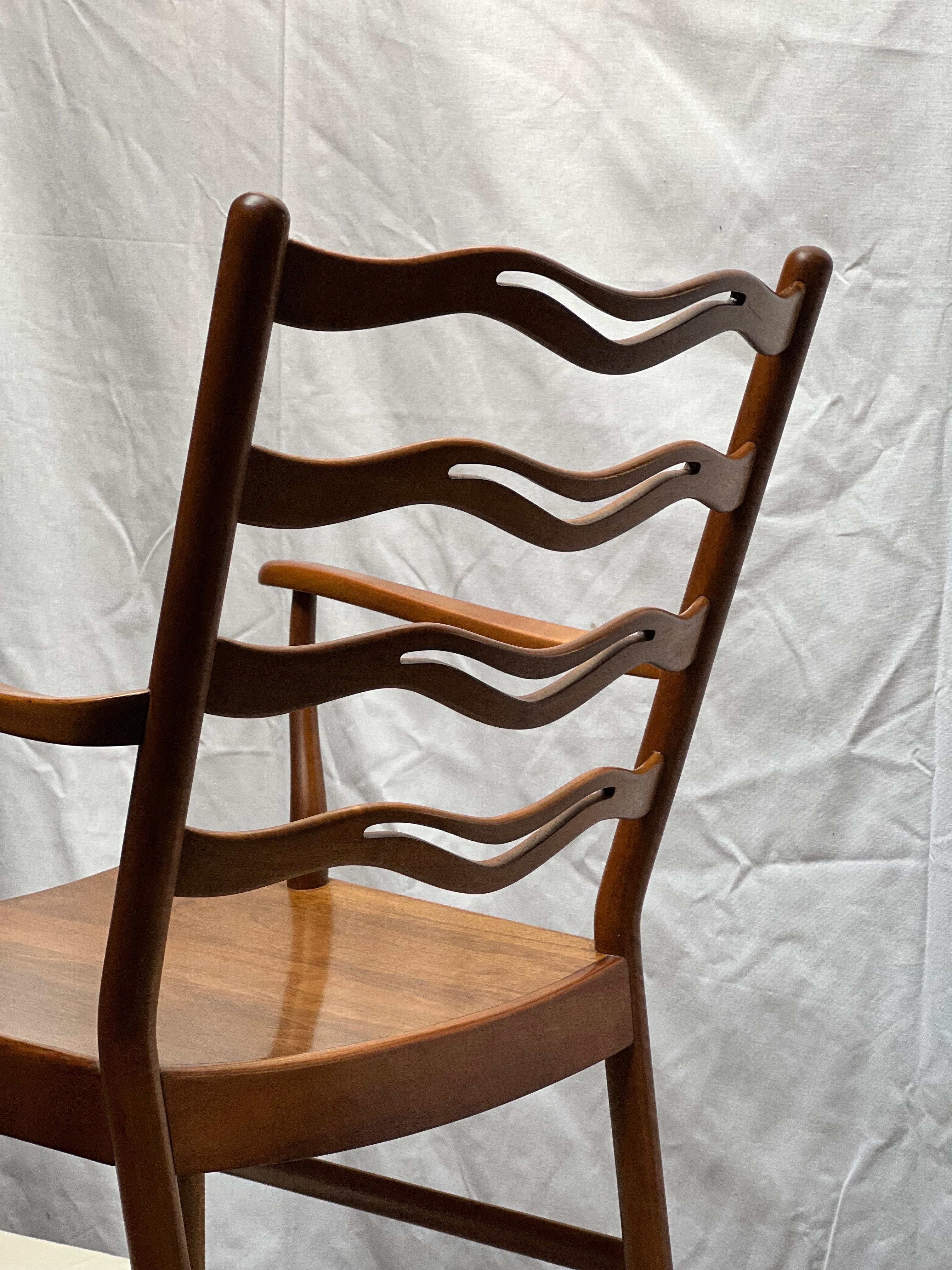 Ole Wanscher chair for Fritz Hansen 1940's Mahogany. Decorative and comfortable  For Sale 1