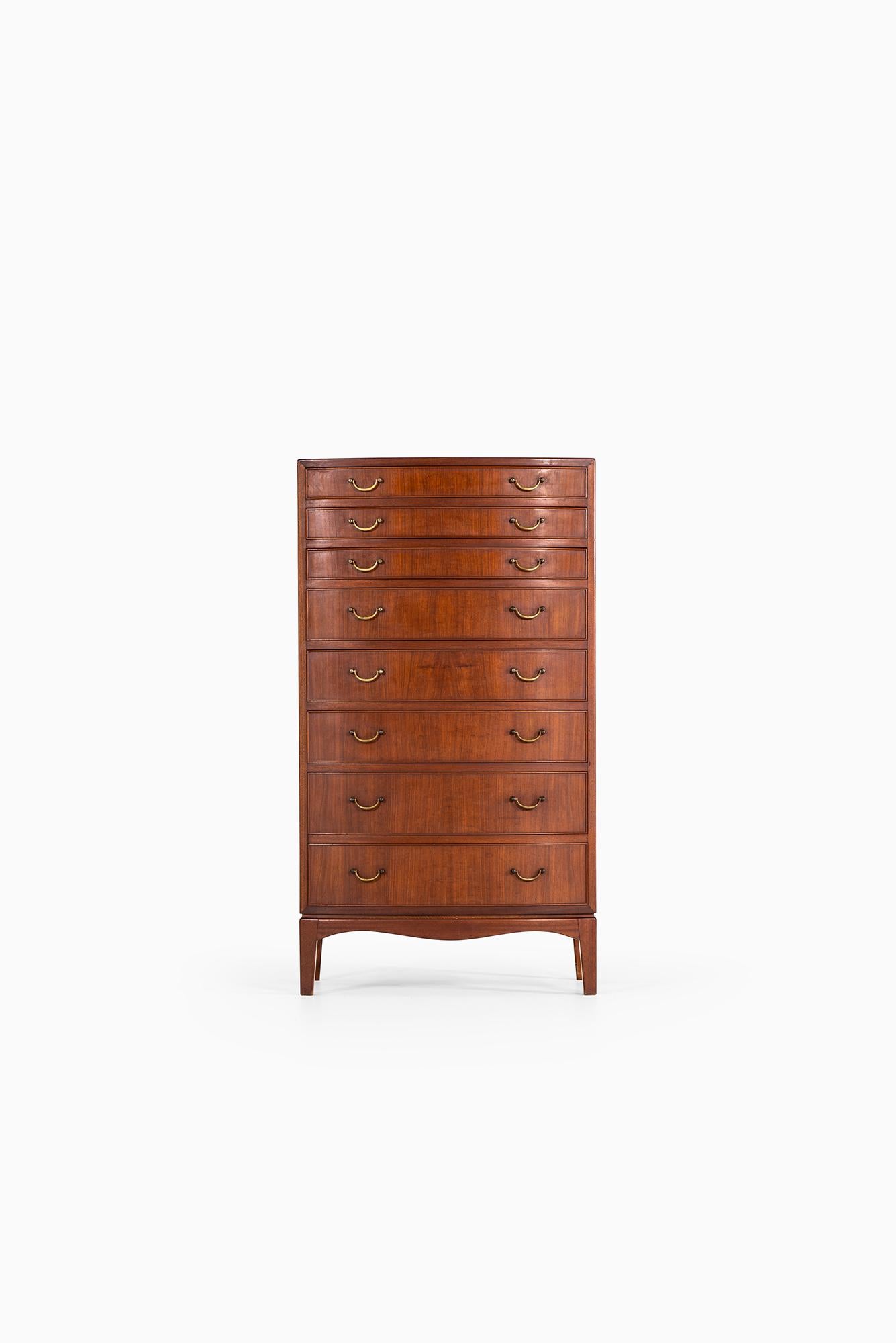 Very rare chest of drawers designed by Ole Wanscher. Produced by cabinetmaker A.J Iversen in Denmark.