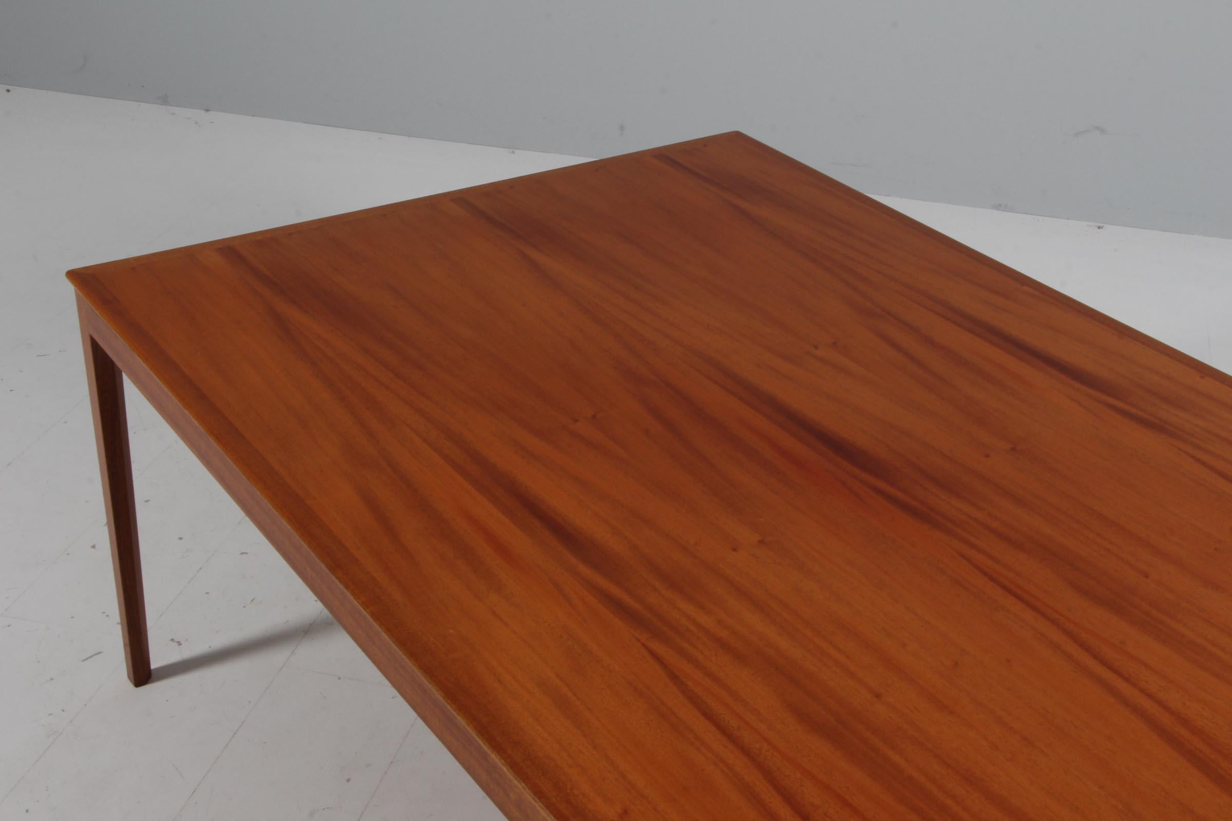 Ole Wanscher Coffee Table, Mahogany, A. J. Iversen In Good Condition In Esbjerg, DK