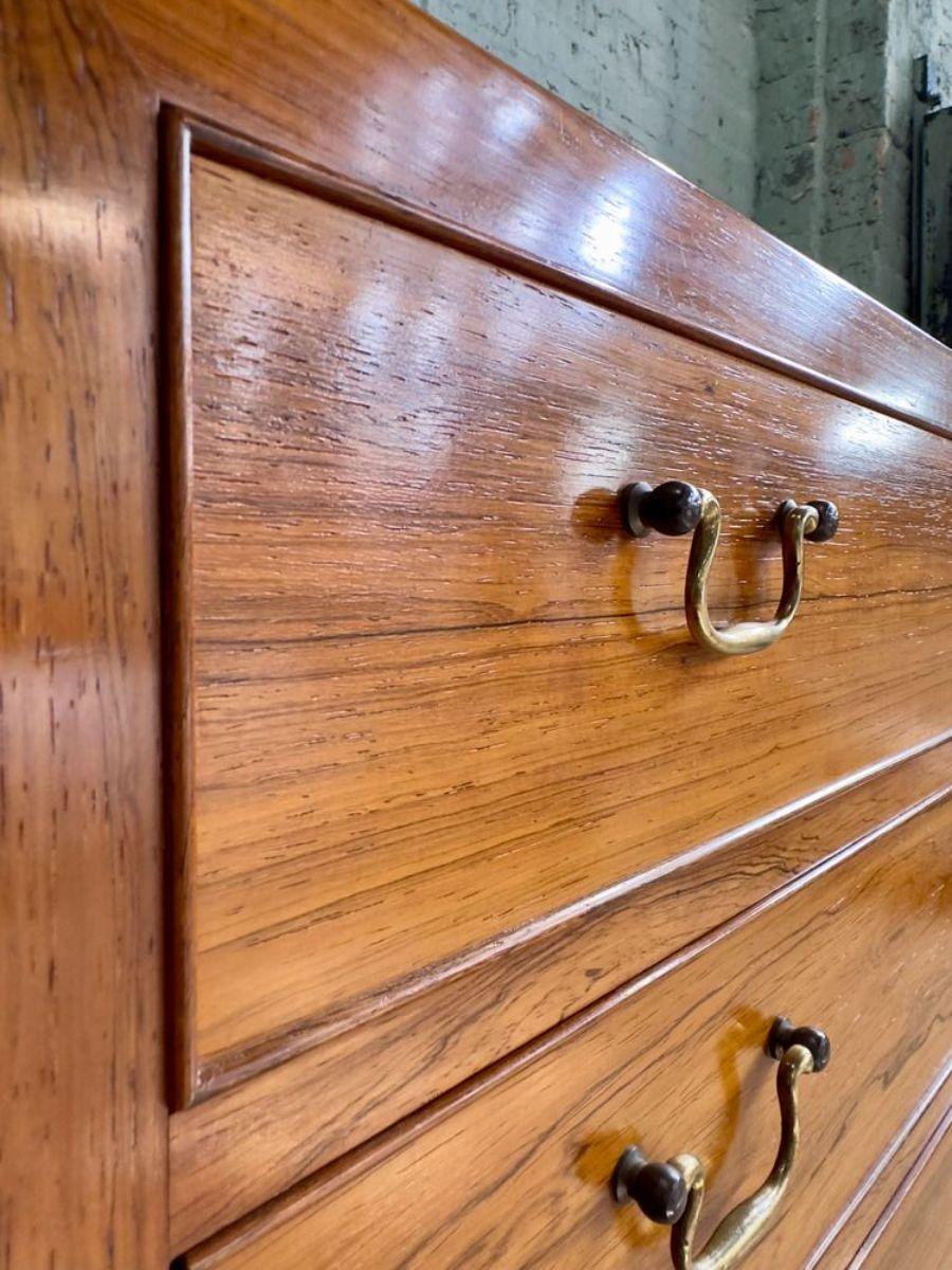 Ole Wanscher Colonial Rosewood Dresser, Denmark 1950 In Good Condition For Sale In Chicago, IL