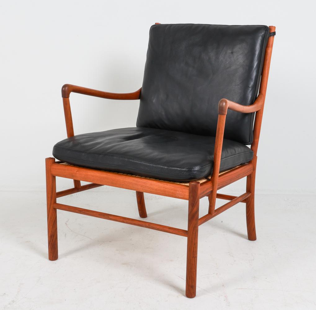 The 'OW149' Colonial Chair was designed by Ole Wanscher in 1959. Wanscher wished to create furniture that paid tribute to classic conservative trends but also stood the test of time. He achieved this balance with the design of the Colonial Chair,
