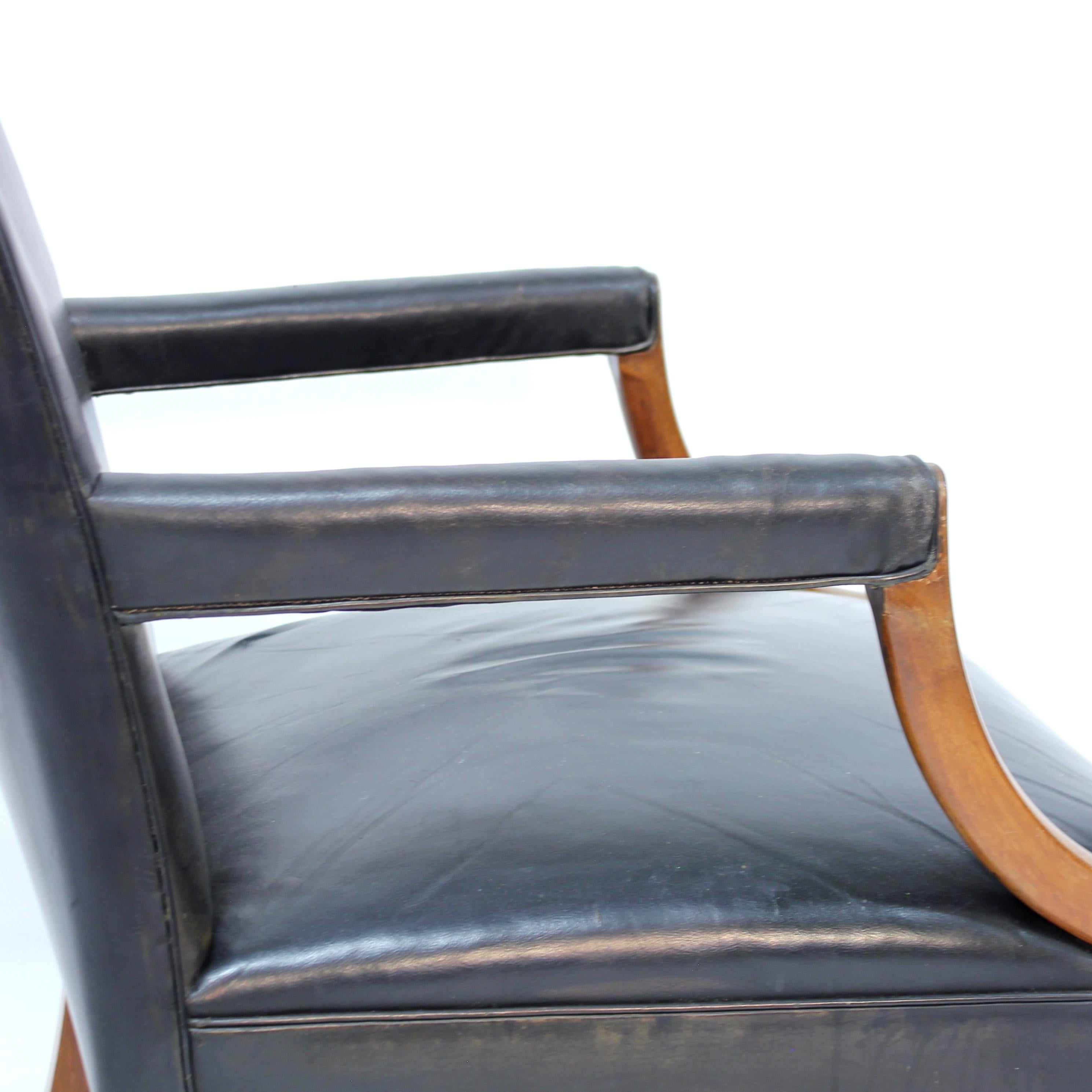 Ole Wanscher, Danish leather and Mahogany lounge chair for A.J. Iversen, 1940s For Sale 5