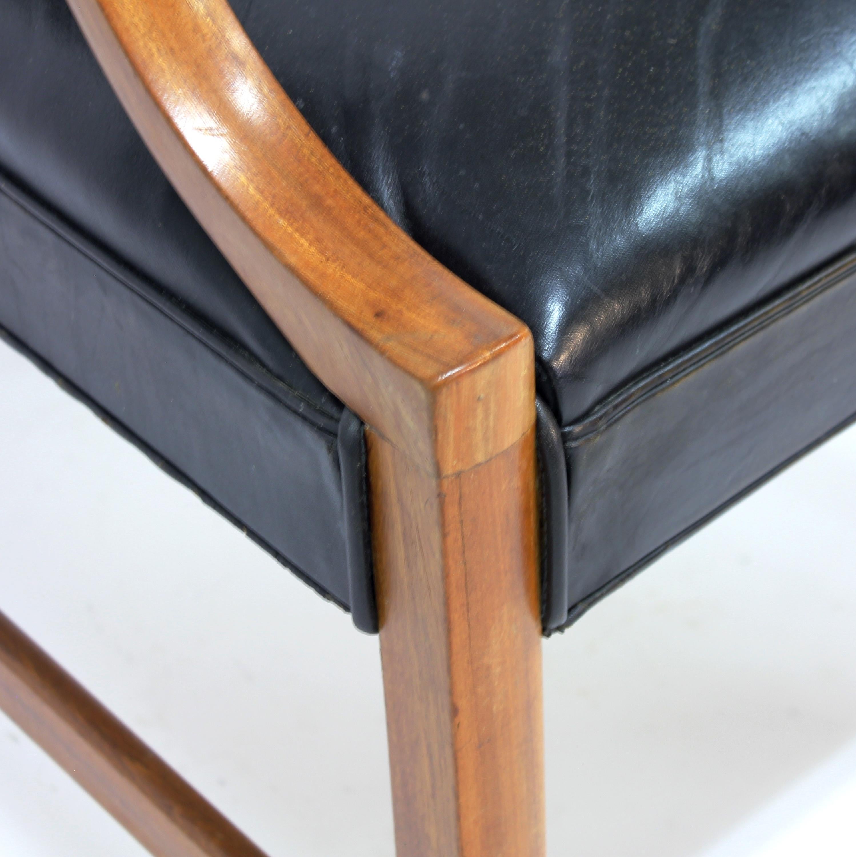 Ole Wanscher, Danish leather and Mahogany lounge chair for A.J. Iversen, 1940s For Sale 6