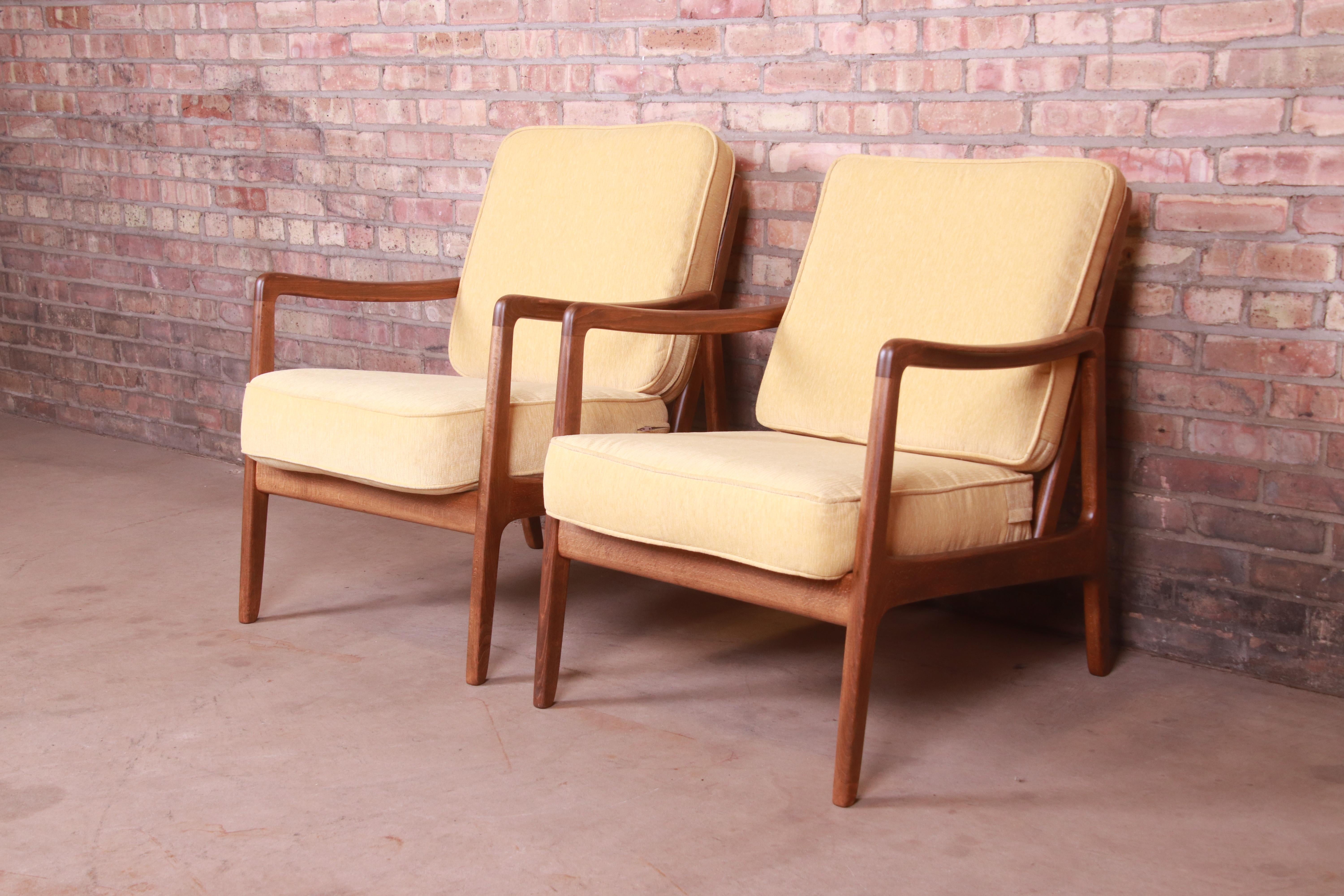 Ole Wanscher Danish Modern Lounge Chairs and Ottomans, Newly Refinished 1