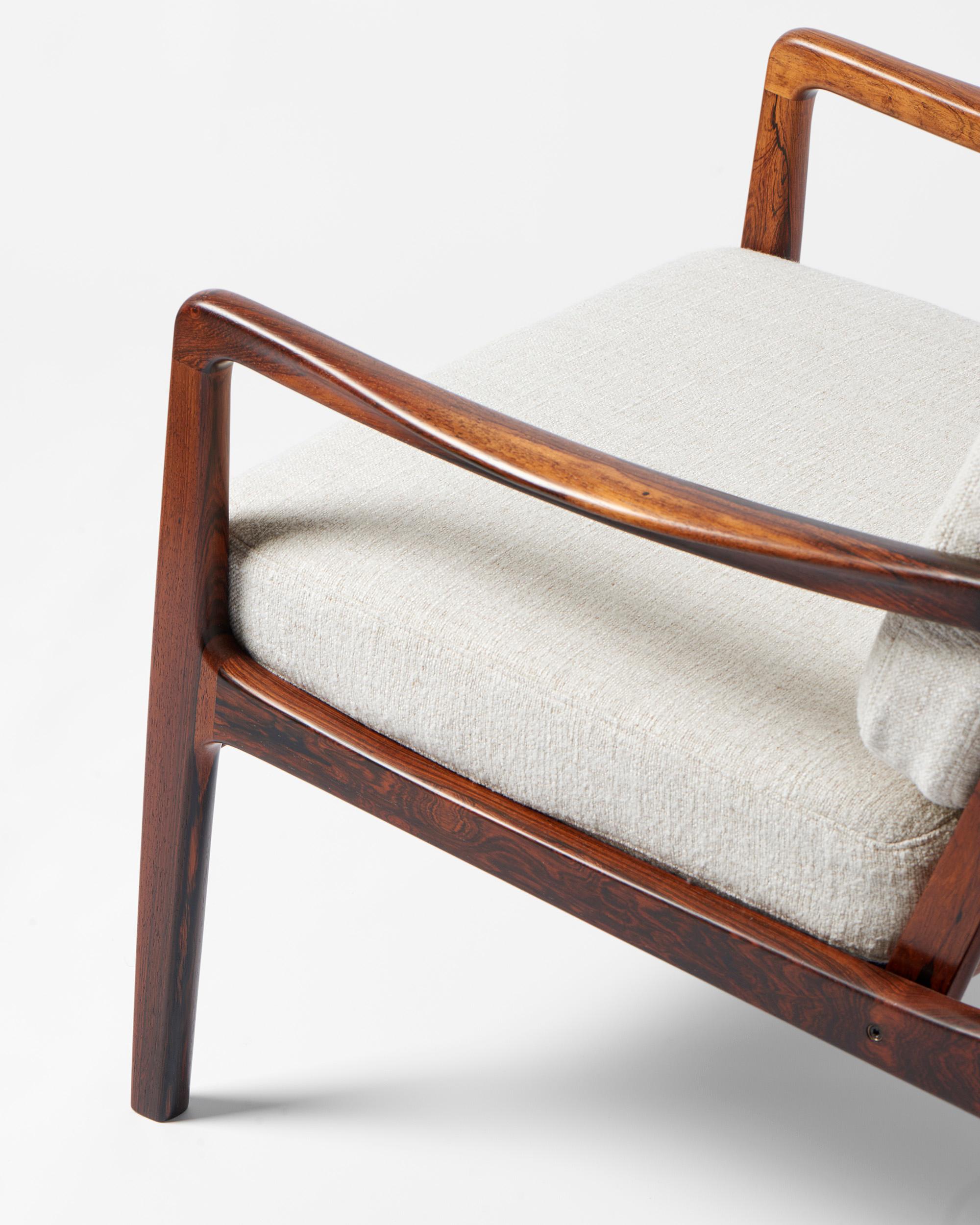 Ole Wanscher Danish Rosewood & Fabric Lounge Chairs, 1960s In Excellent Condition For Sale In London, England