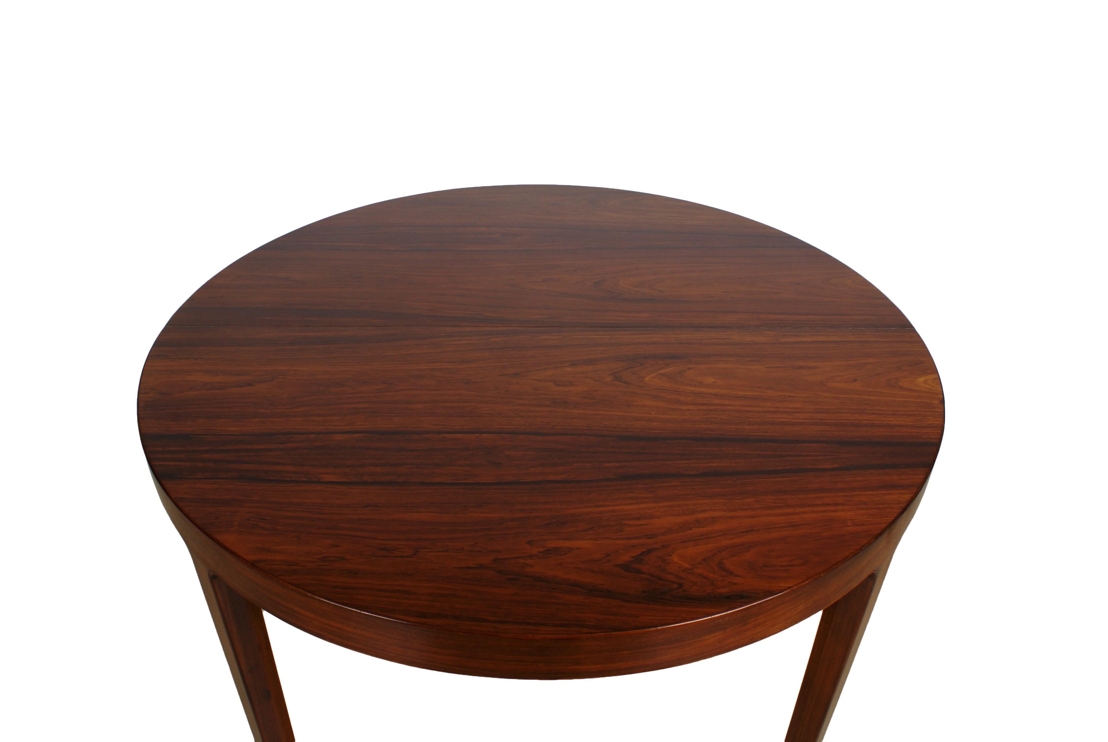 Danish Ole Wanscher Dining Table in Rosewood by Cabinetmaker A.J. Iversen, 1942