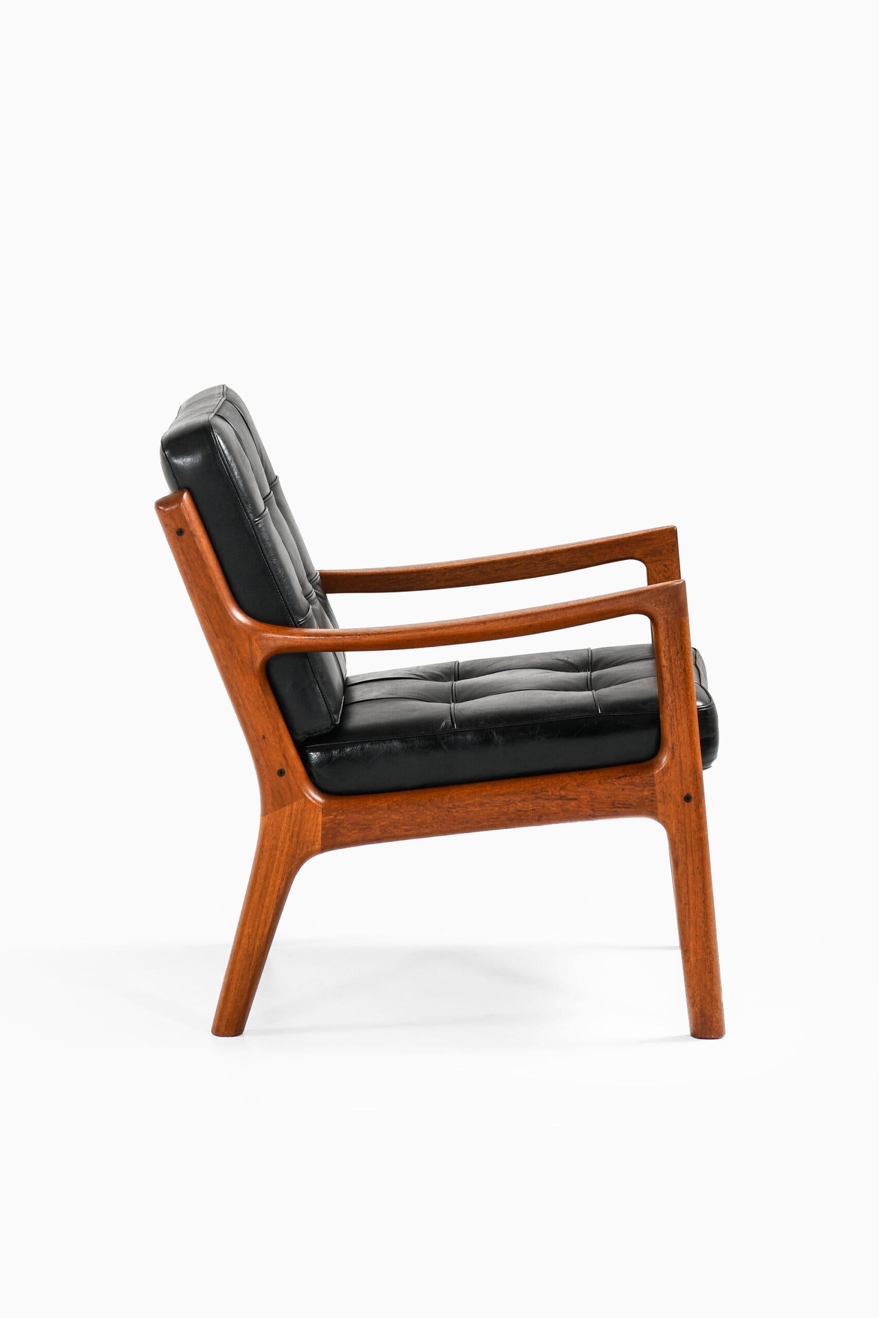 Ole Wanscher Easy Chair Model 116 / Senator Produced by France & Son in  Denmark