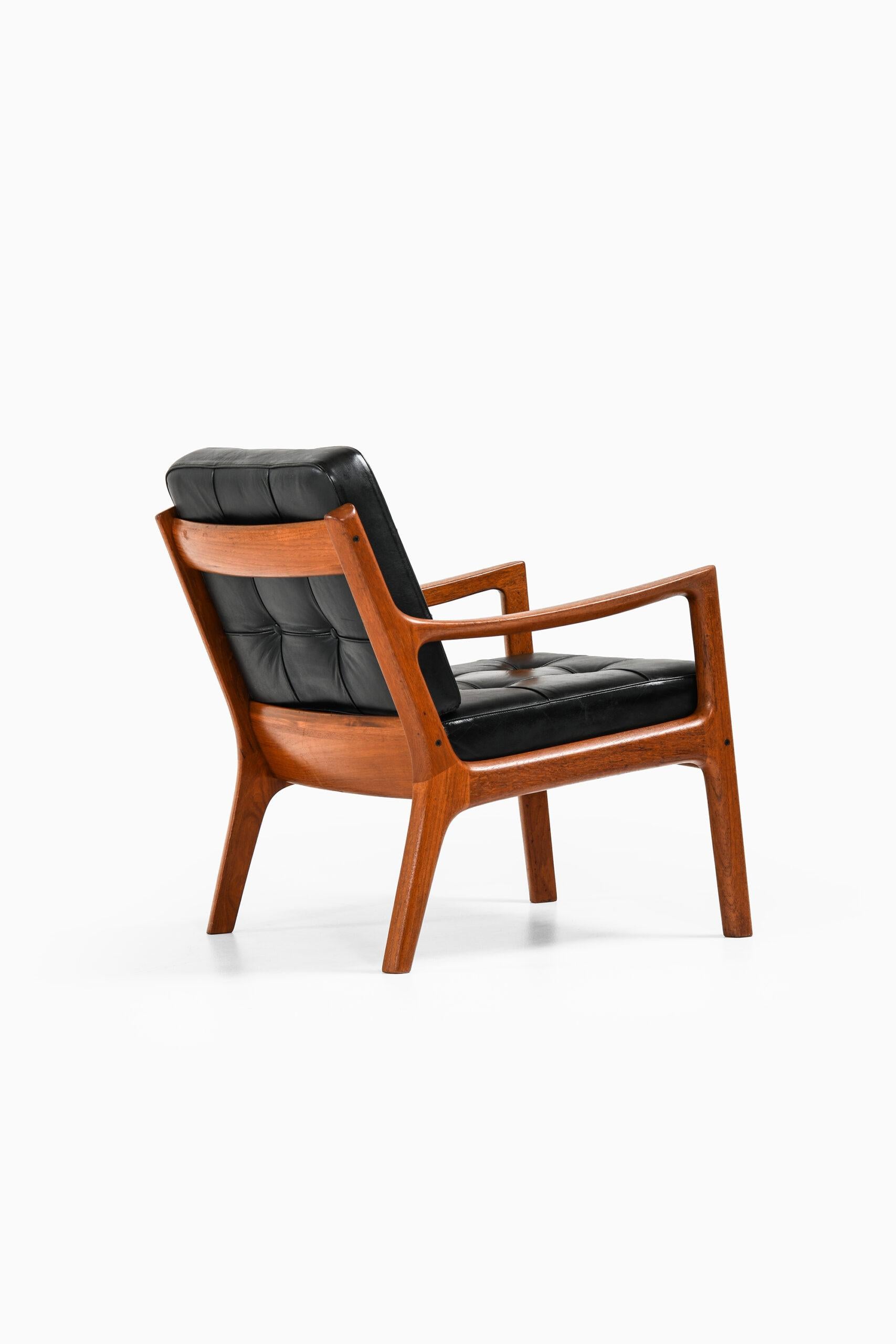 Ole Wanscher Easy Chair Model 116 / Senator Produced by France & Son in Denmark 2