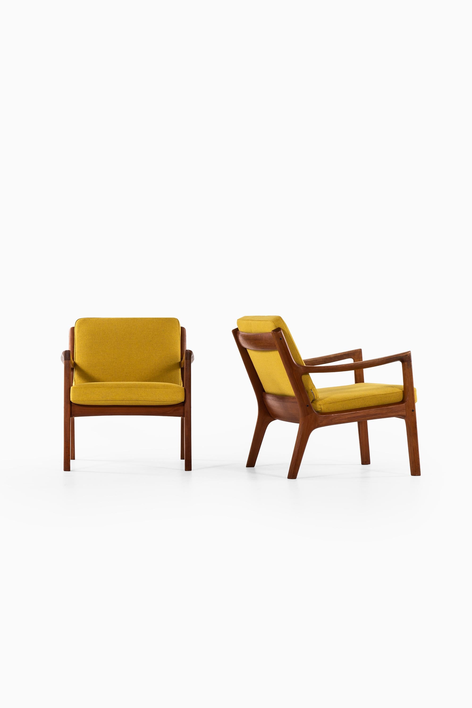 Ole Wanscher Easy Chairs Model Senator Produced by France & Son in Denmark 3