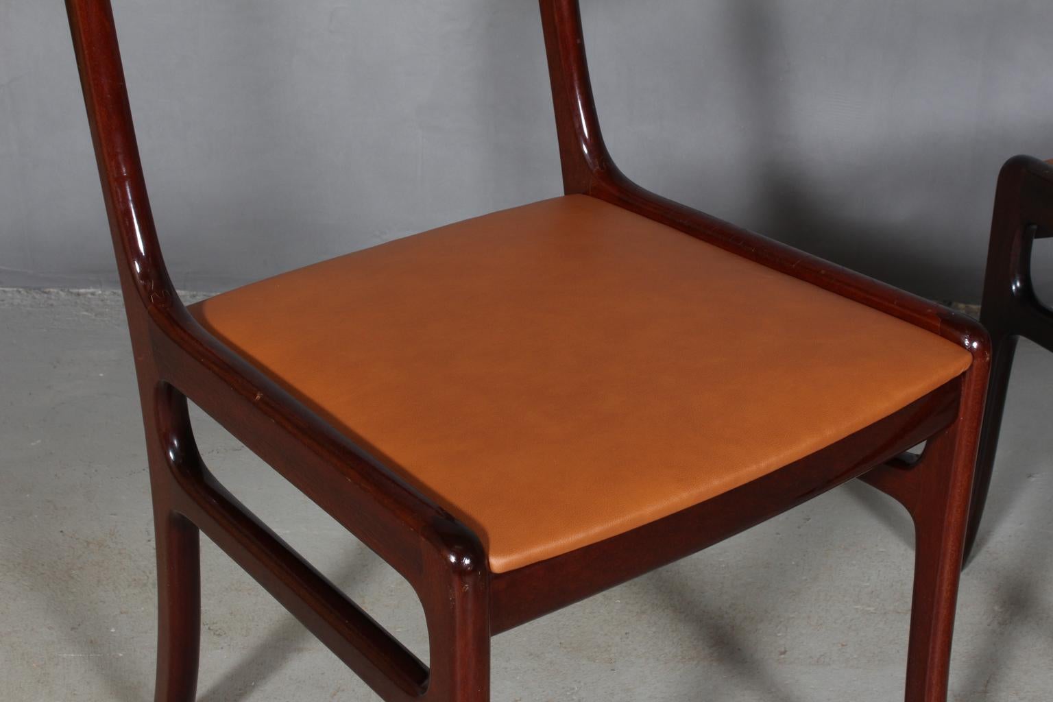 Mid-20th Century Ole Wanscher Eight Dining Chairs, Model PJ112 Semi Aniline Leather, Rungstedlund