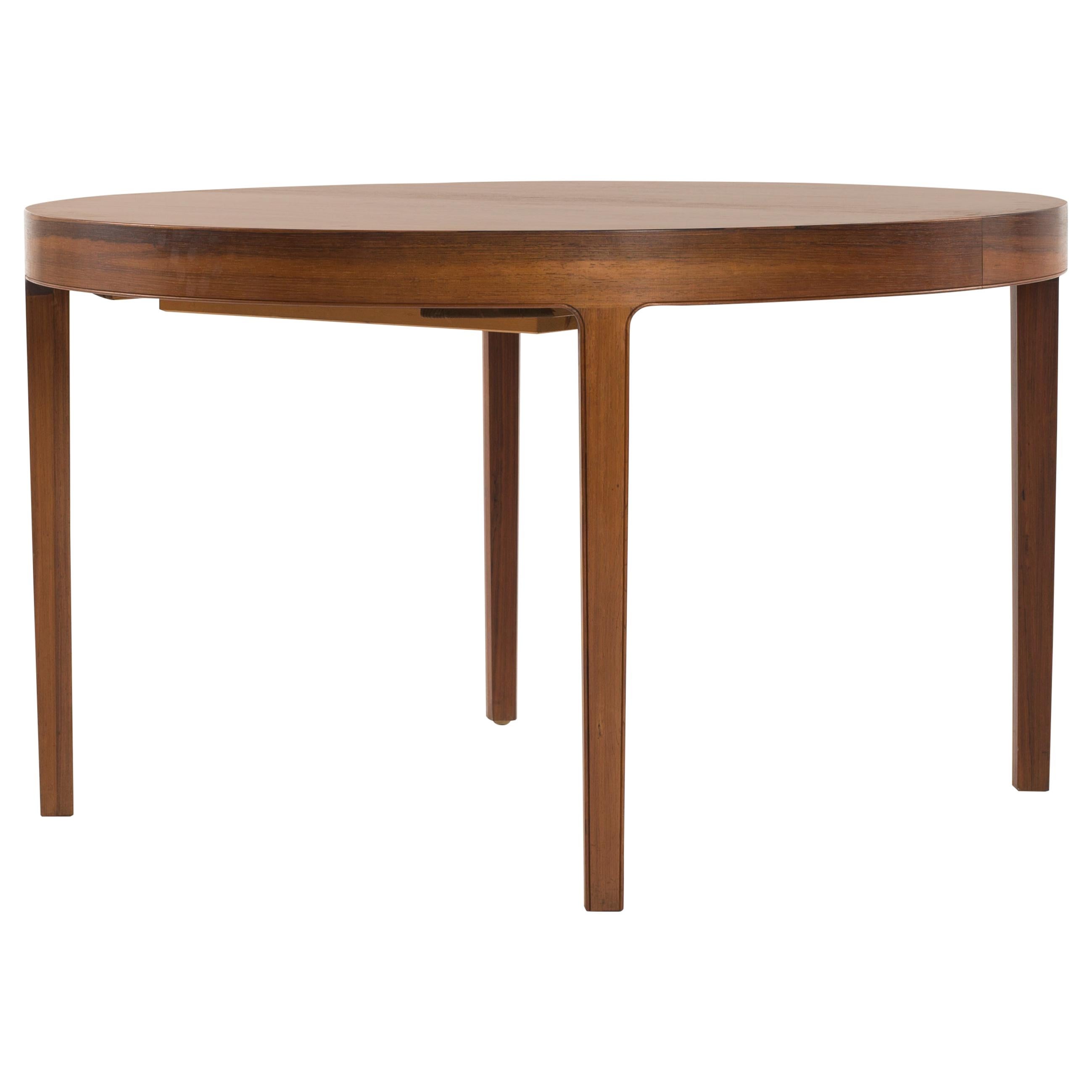 Ole Wanscher Extendable Dinning Table in Rosewood