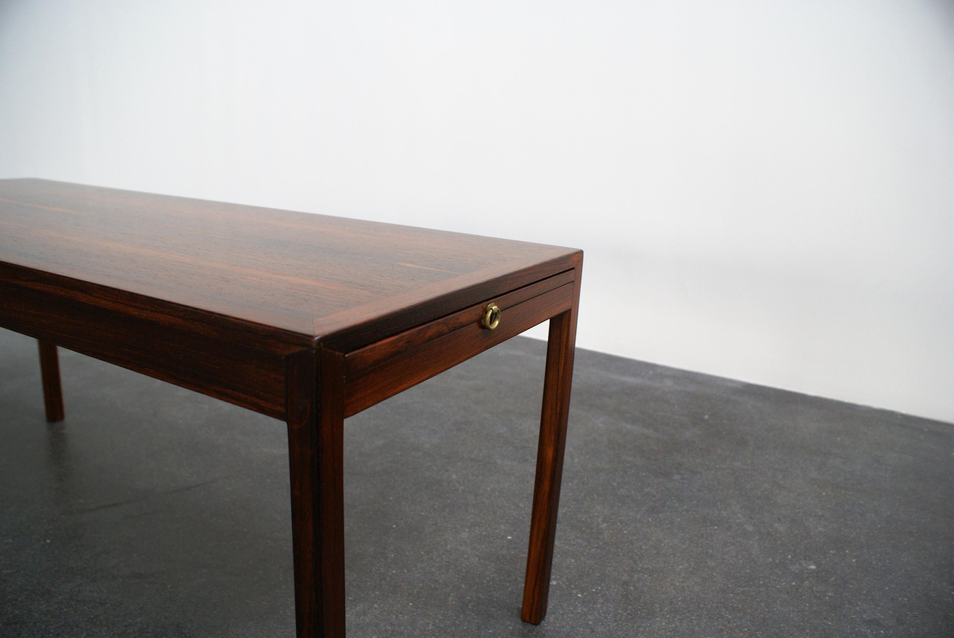 Ole Wanscher Extendable Low Table in Brazilian Rosewood for A. J. Iversen, 1950s For Sale 2