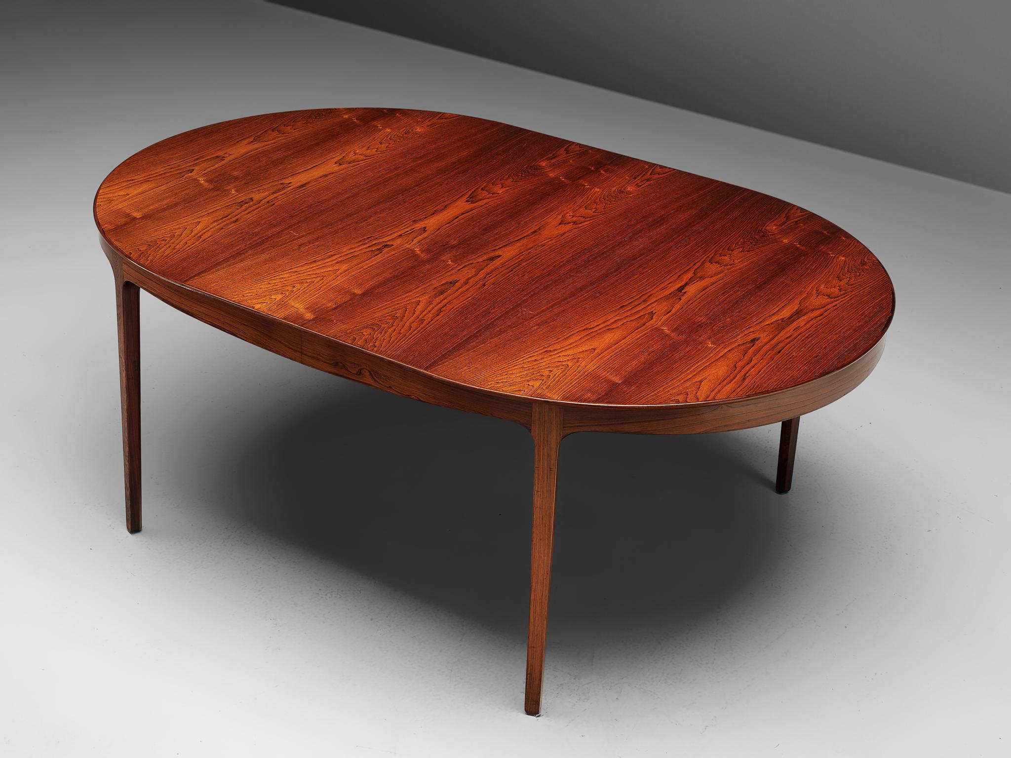 Mid-20th Century Ole Wanscher Extendable Oval Dining Table in Rosewood