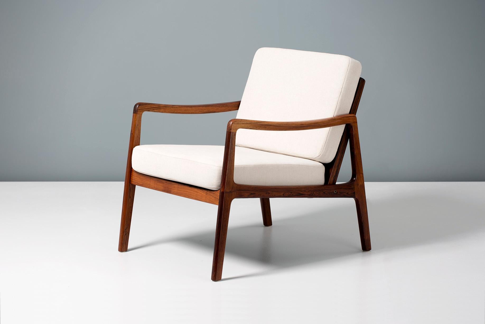 Danish Ole Wanscher FD-119 Rosewood Lounge Chair