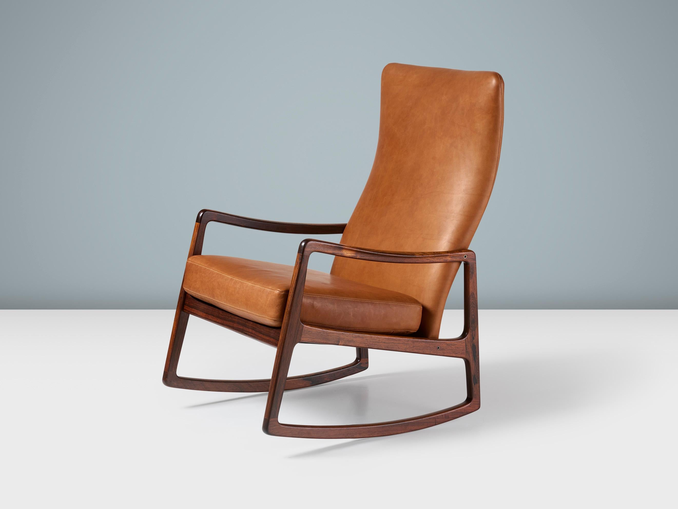 Scandinavian Modern Ole Wanscher FD-160 Rosewood & Leather Rocking Chair, 1960s For Sale