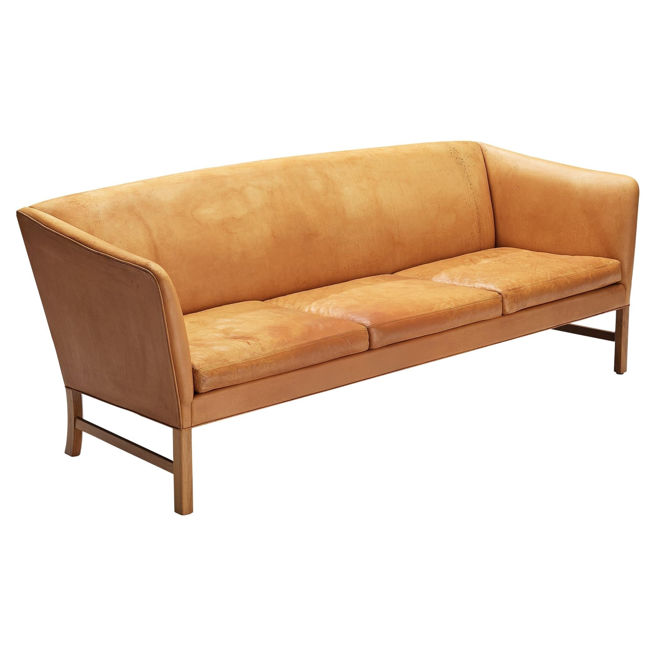 Ole Wanscher for A.J. Iverseren Sofa in Camel Leather and Walnut  For Sale