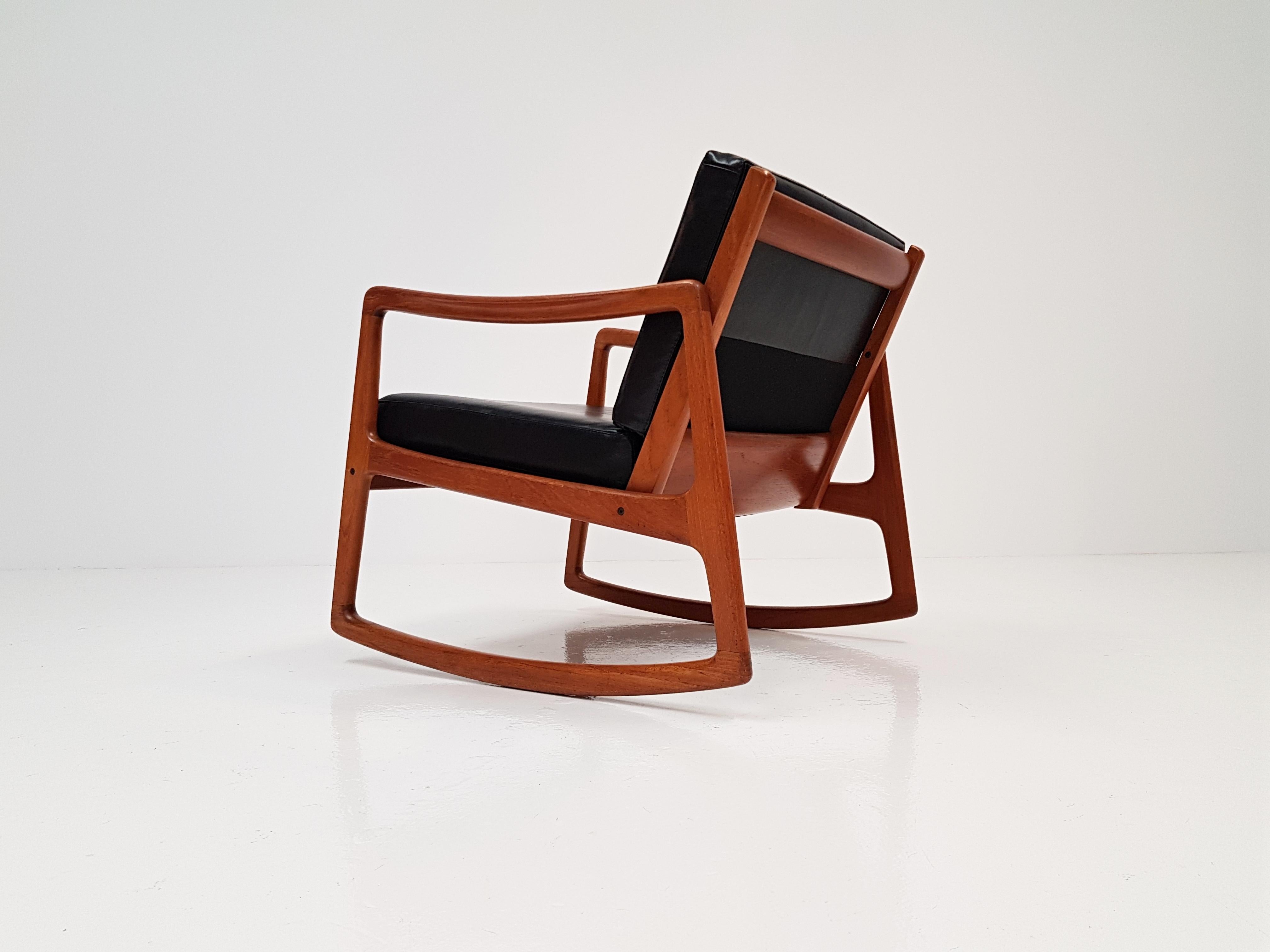 Ole Wanscher for France & Son Model 120 Teak Rocking Chair for France & Son 3