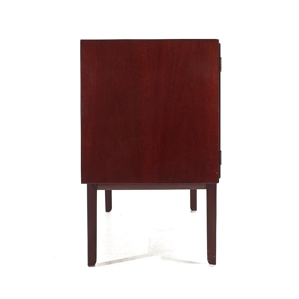 Danois Ole Wanscher pour PJ Furniture Crédence en bois de rose danoise du milieu du siècle en vente