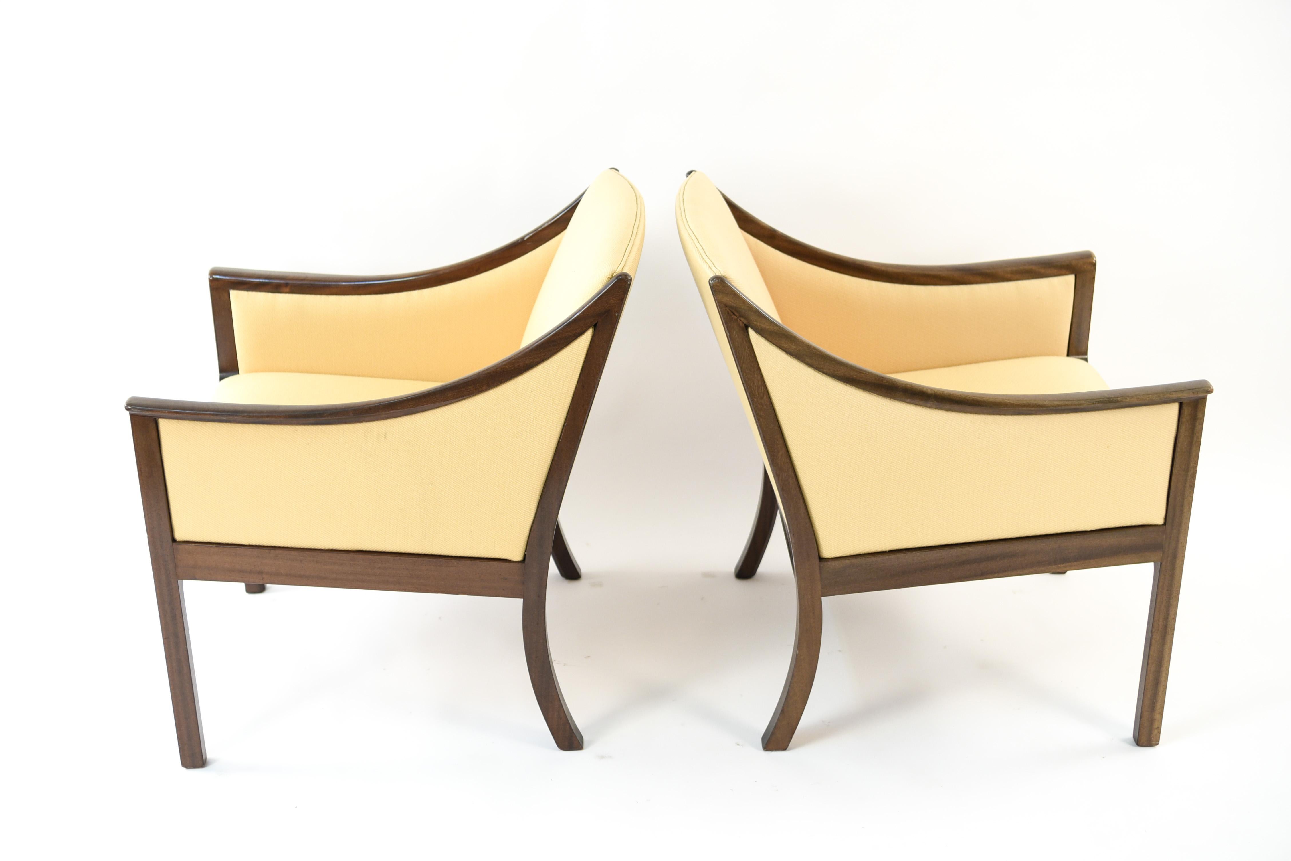 Ole Wanscher for Poul Jeppesen Pair of Mahogany Lounge Chairs 3