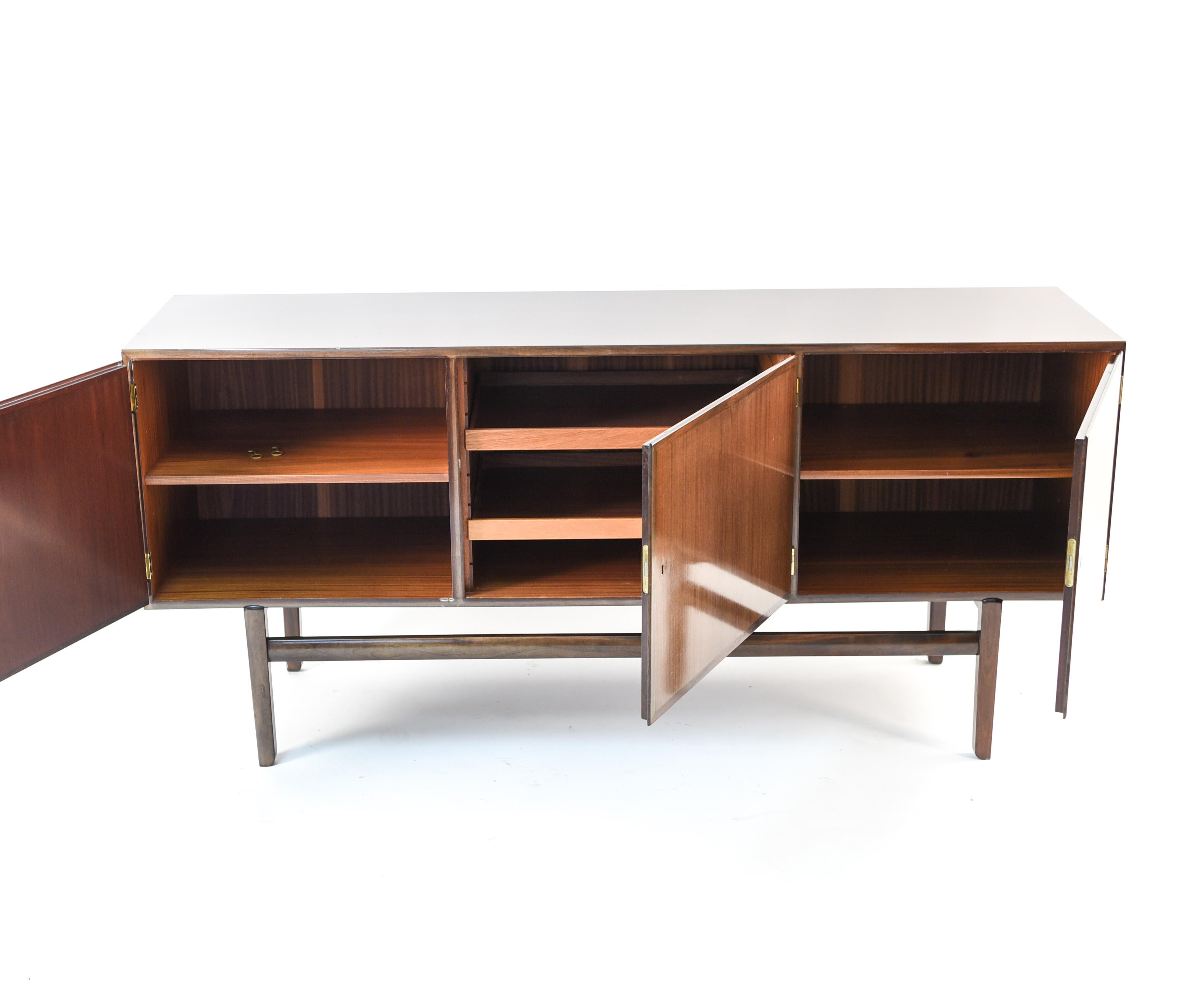 Ole Wanscher for Poul Jeppesen Rungstedlund Mahogany Sideboard In Good Condition In Norwalk, CT