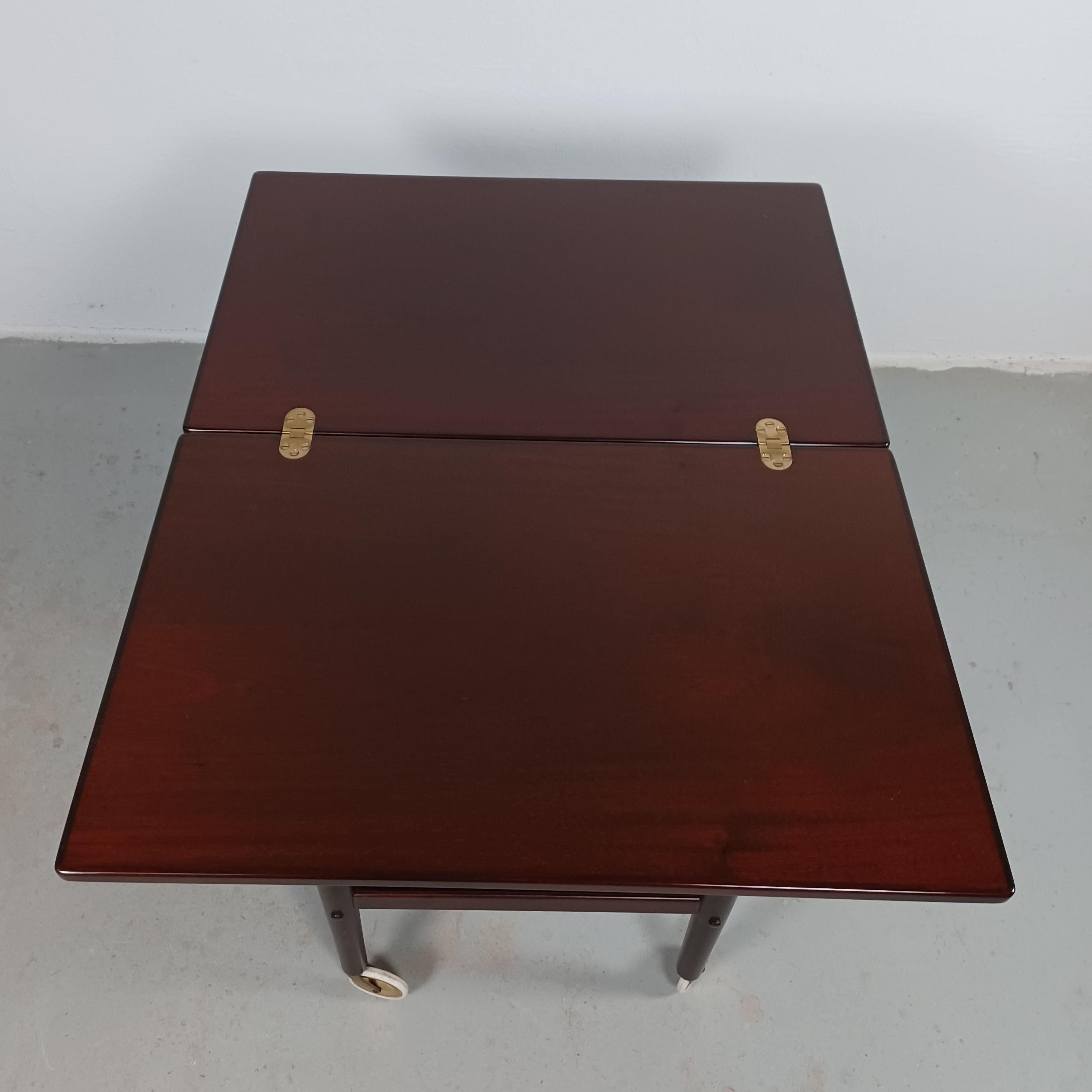Ole Wanscher Fully Restored Rungstedlund Mahogany Multifunctional Side Table For Sale 3